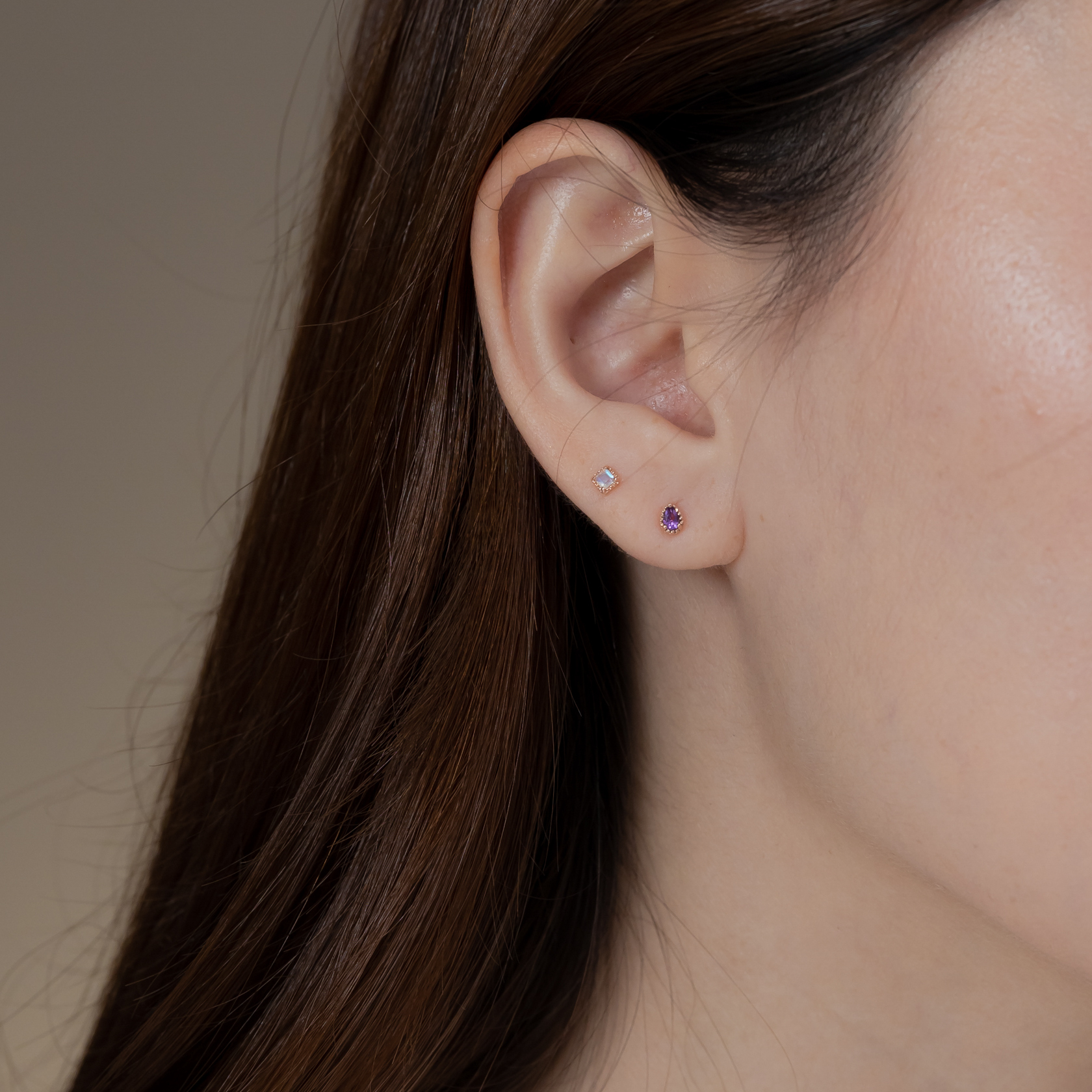 14K爪鑲小水滴紫水晶轉珠耳環