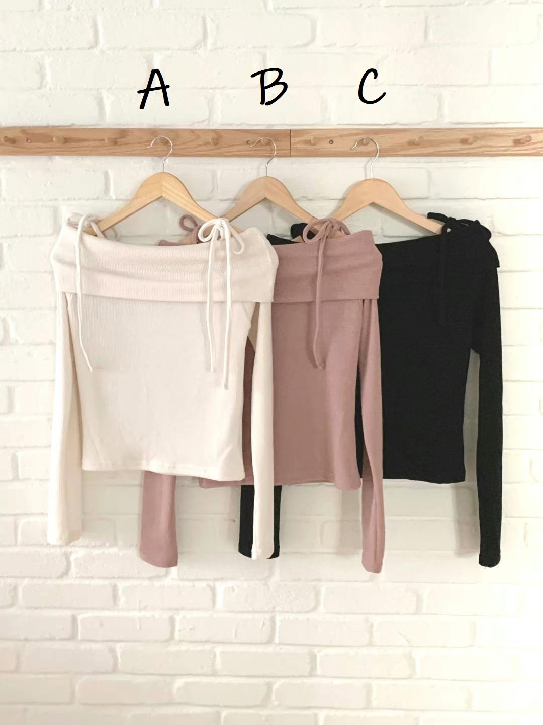 TOP#14550🤎肩帶小心機上衣