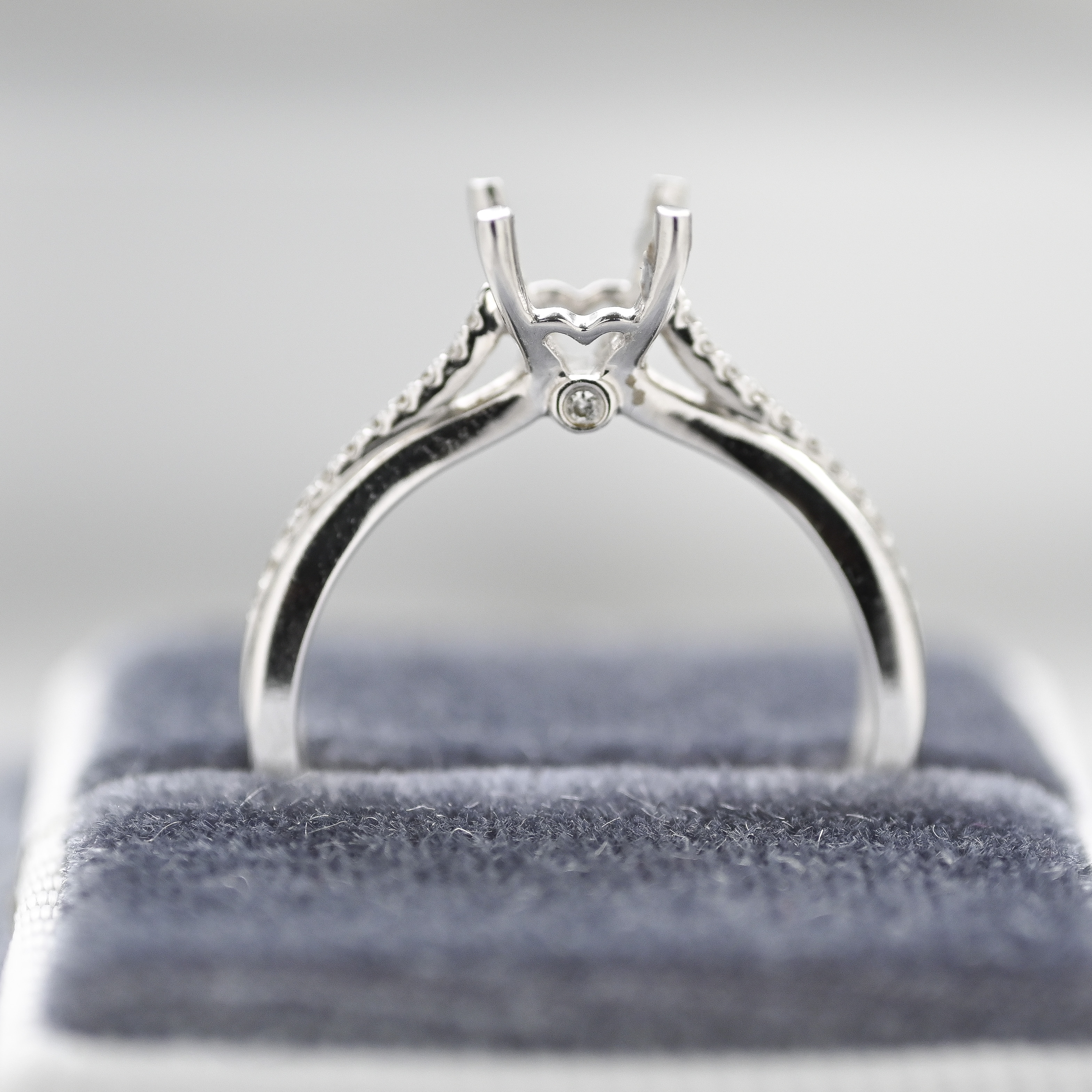 18K Diamond Ring Setting