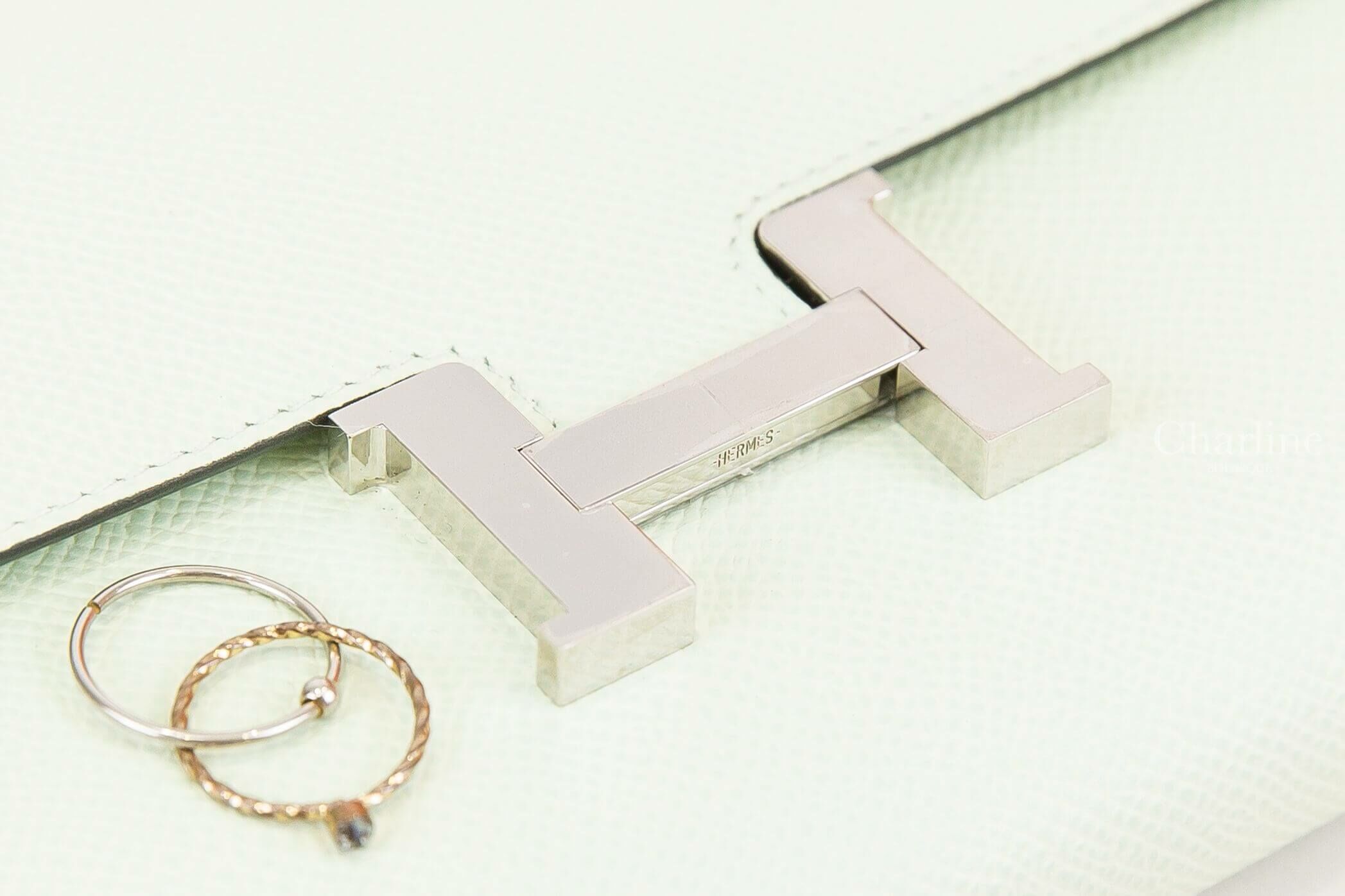 Hermès Constance Long To Go Wallet 0S Vert Fizz Epsom 氣泡綠銀釦肩背包