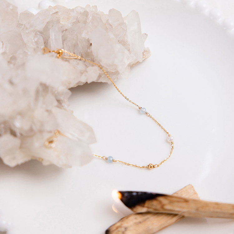 三月誕生石 • 風信子 • 重生的愛 – 珍珠海藍寶 – 手鍊