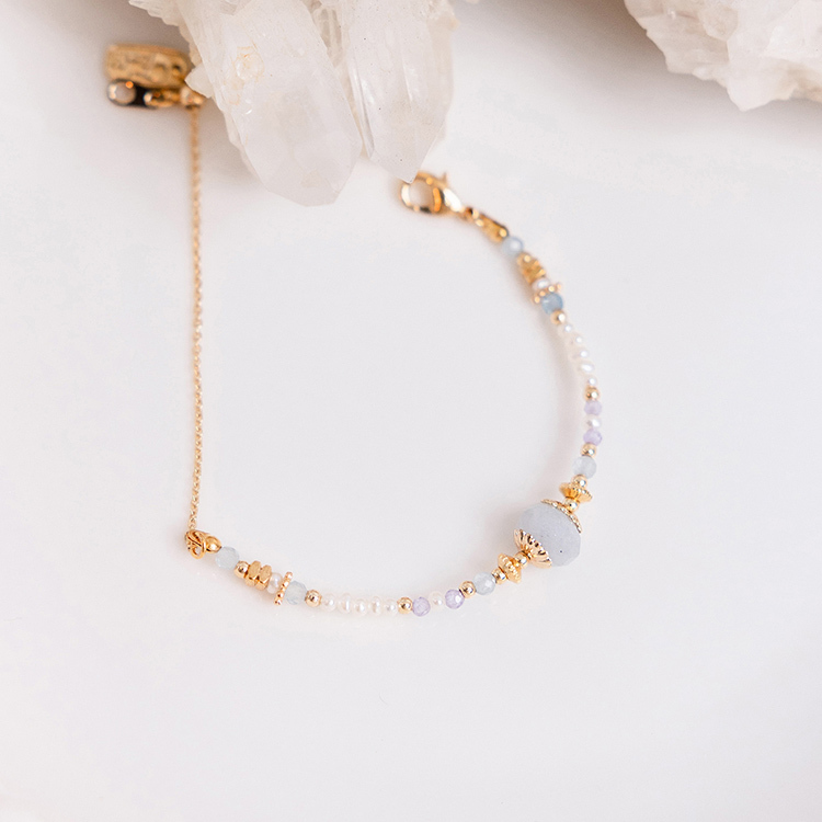 三月誕生石 • 小飛燕草 • 自由 – 海藍寶 – 手鍊