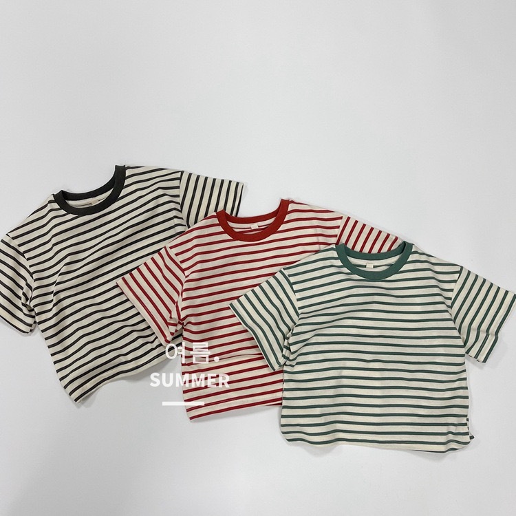 三色細條紋上衣