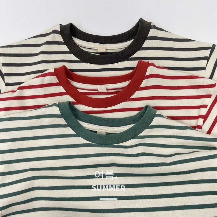 三色細條紋上衣