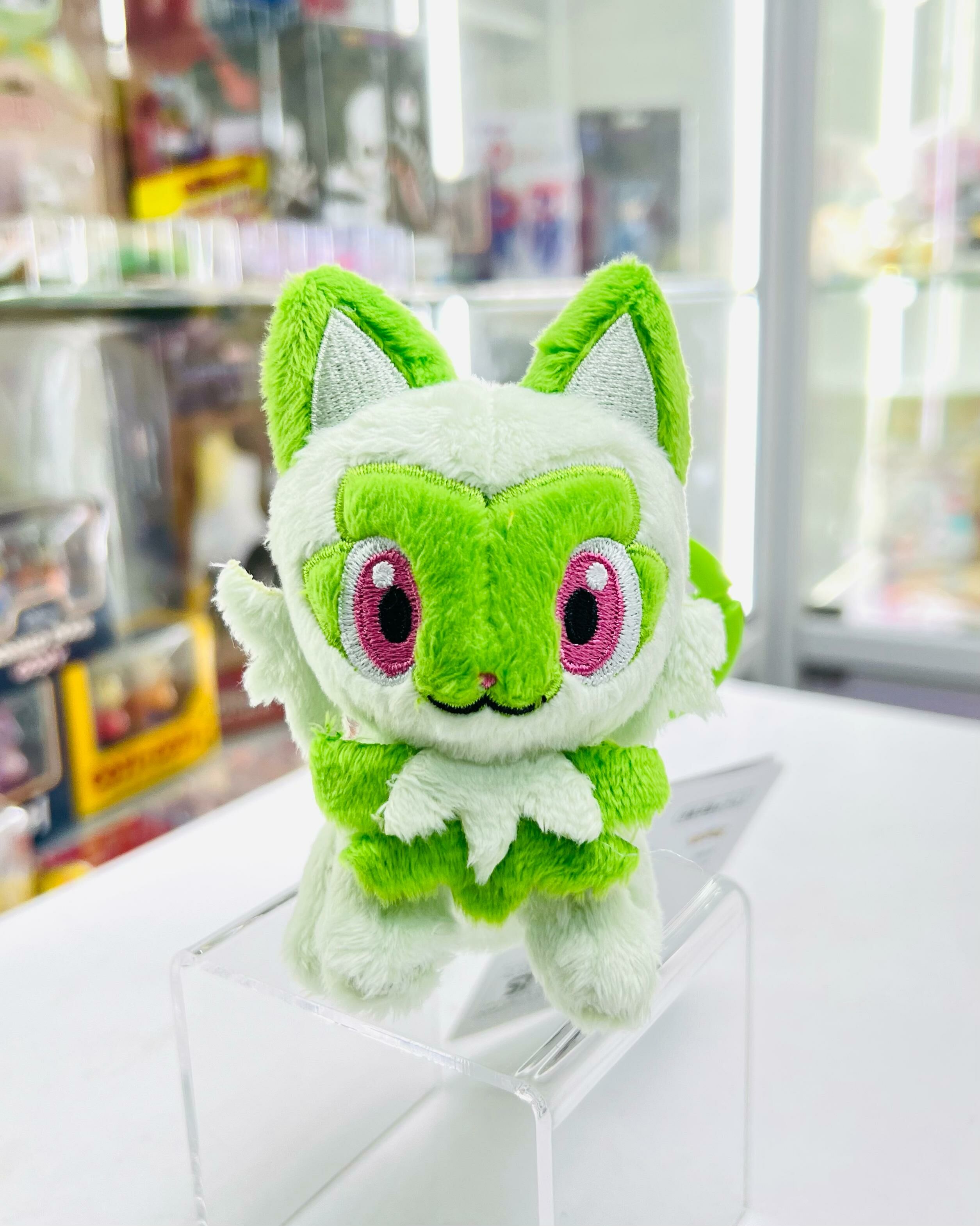 Pokemon Sprigatito mascot with carabiner新葉喵
