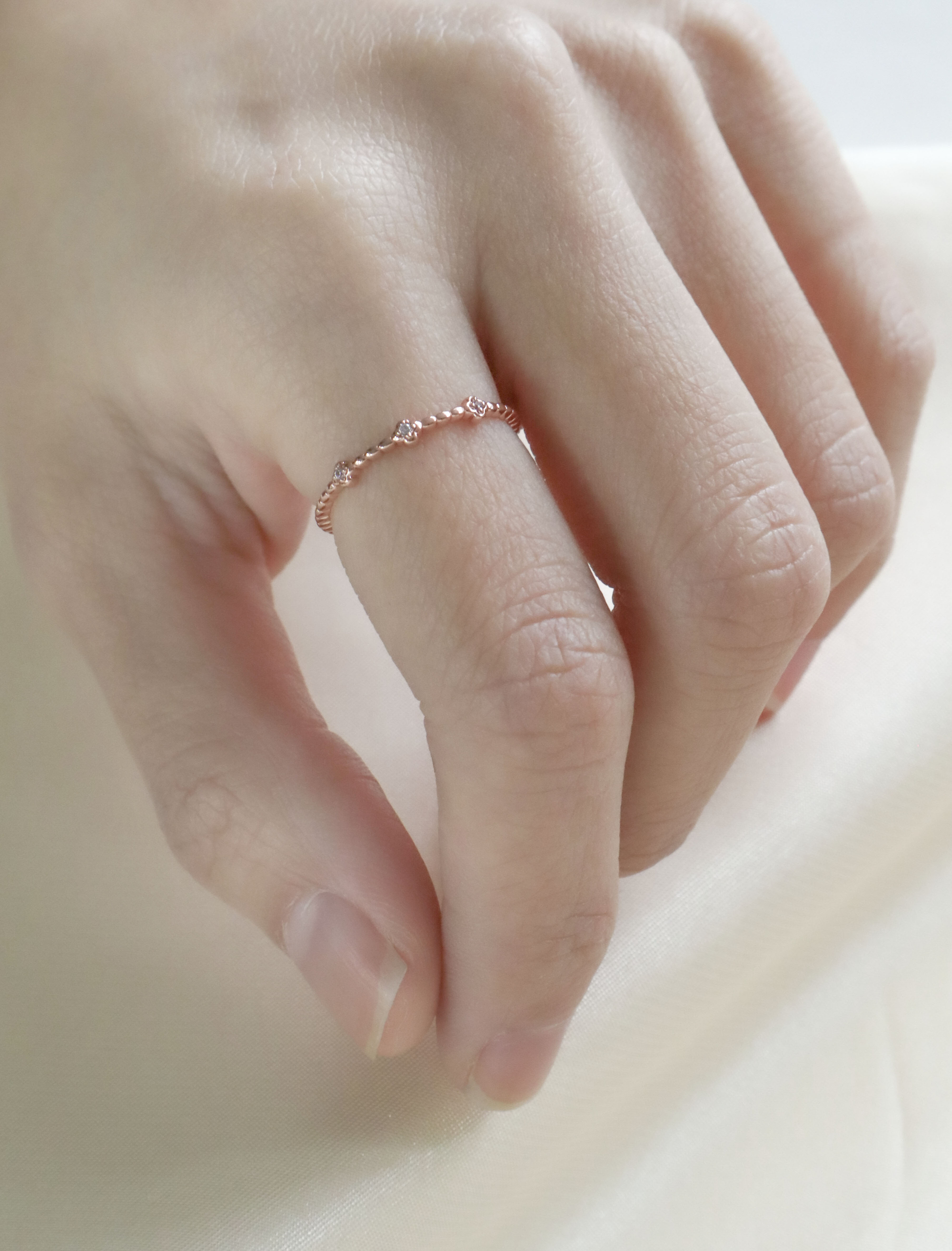 Silver/玫色小花環戒指