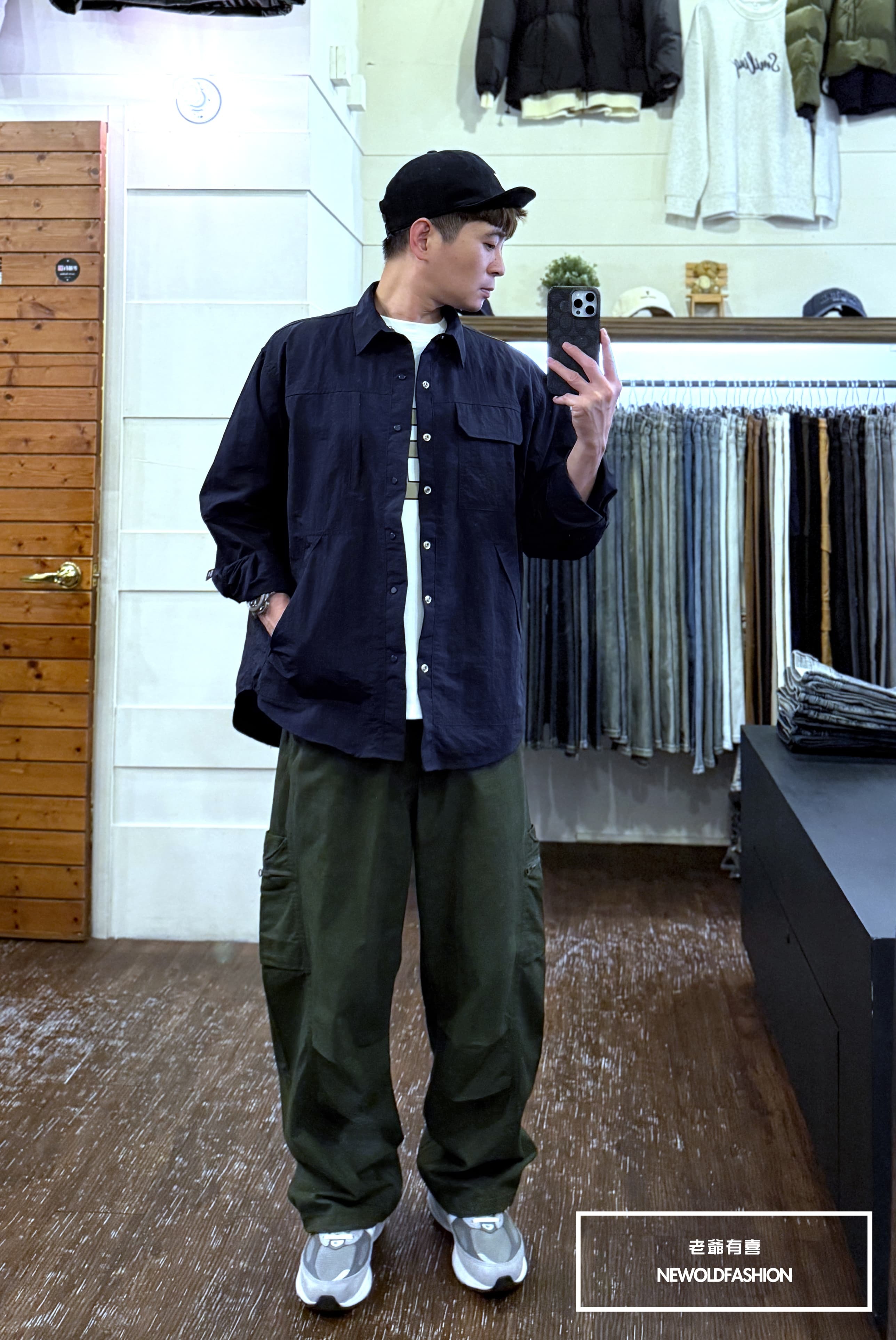 『新品上市』重磅雙側拉鍊口袋工裝寬褲-軍綠(NOF25029004)