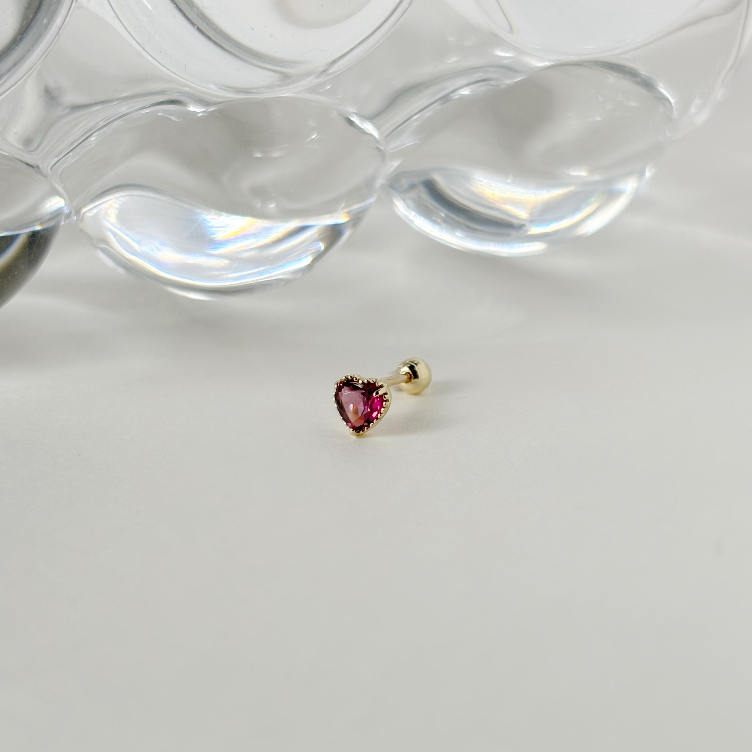 14K爪鑲愛心玫瑰石榴石轉珠耳環