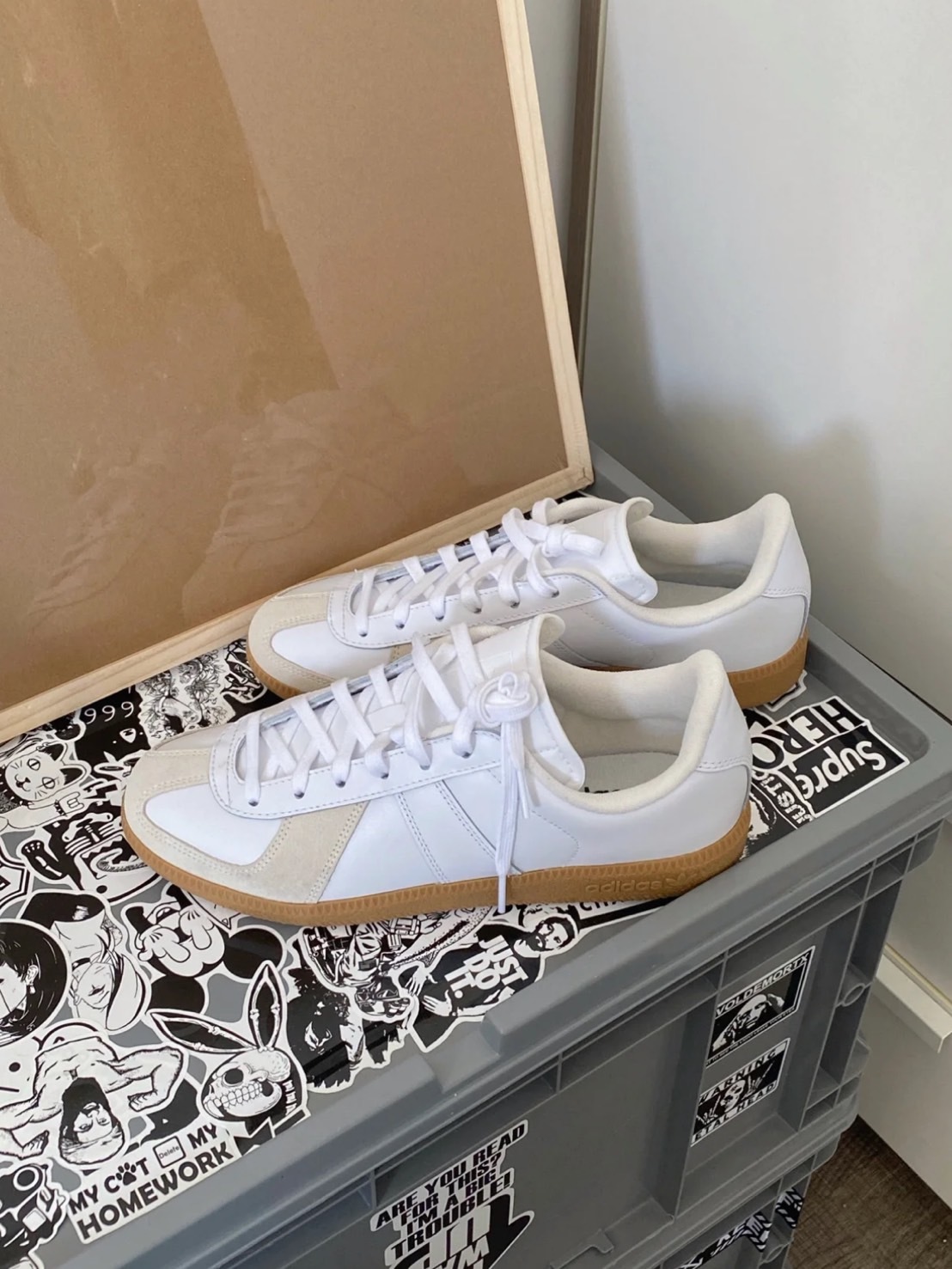 ADIDAS ORIGINALS BW ARMY 米白焦糖 BZ0579