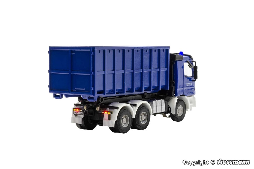 Viessmann 8070 HO規 THW MB ACTROS 卡車(配滾裝貨櫃與旋轉閃光燈) 自走系統