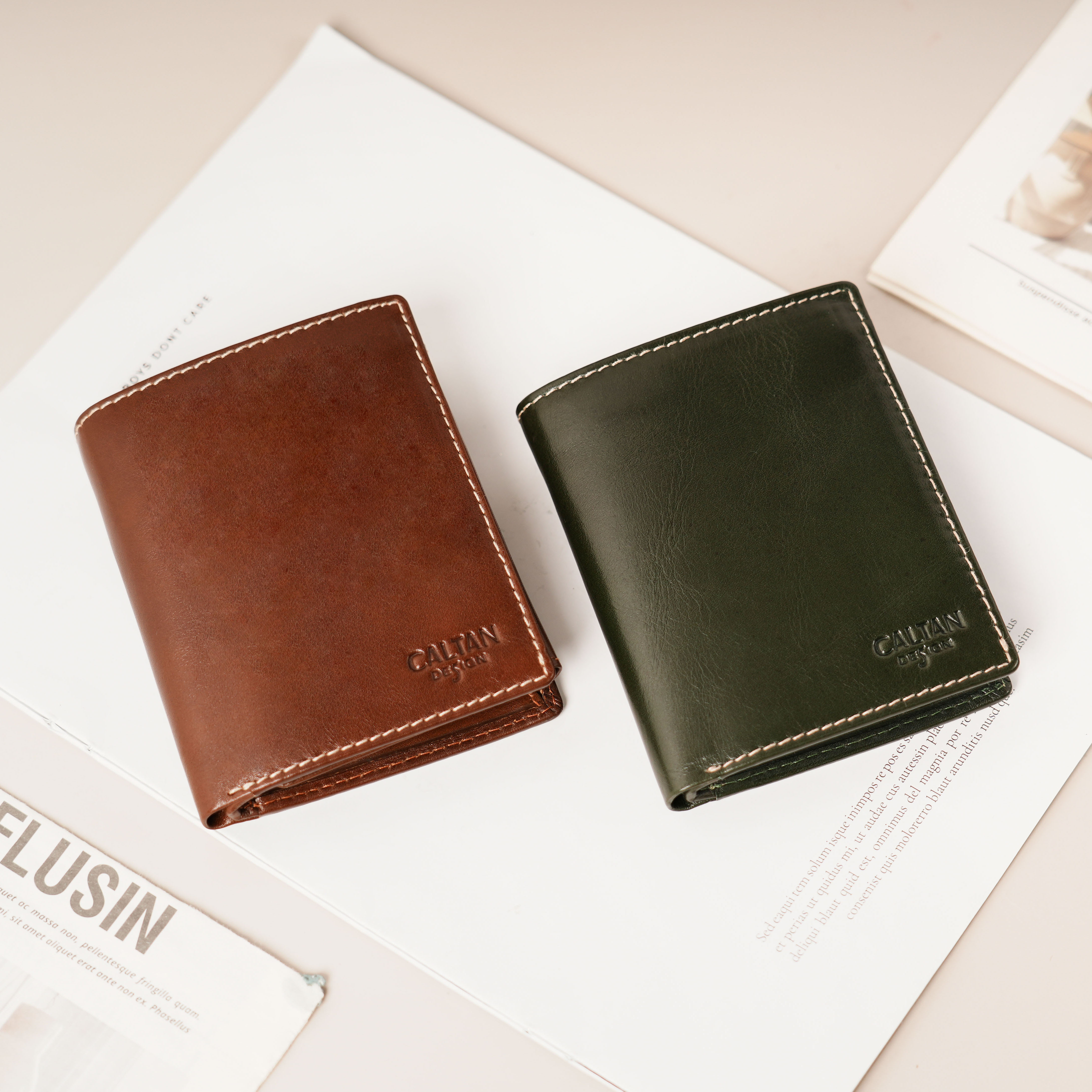 撞色縫缐真皮多折筆記中短夾-兩色(075253)