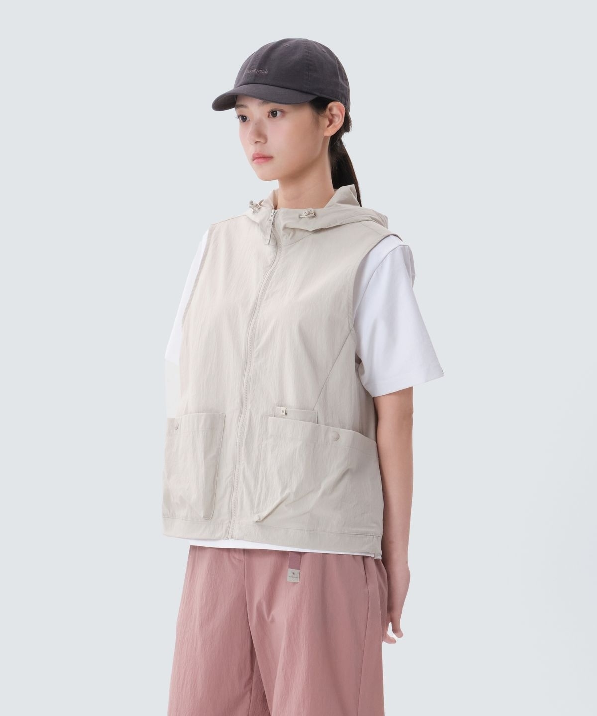 【代購】Snow Peak 雪諾必克 女 Root Hood Vest 連帽 背心 外套 S25MWRVE65