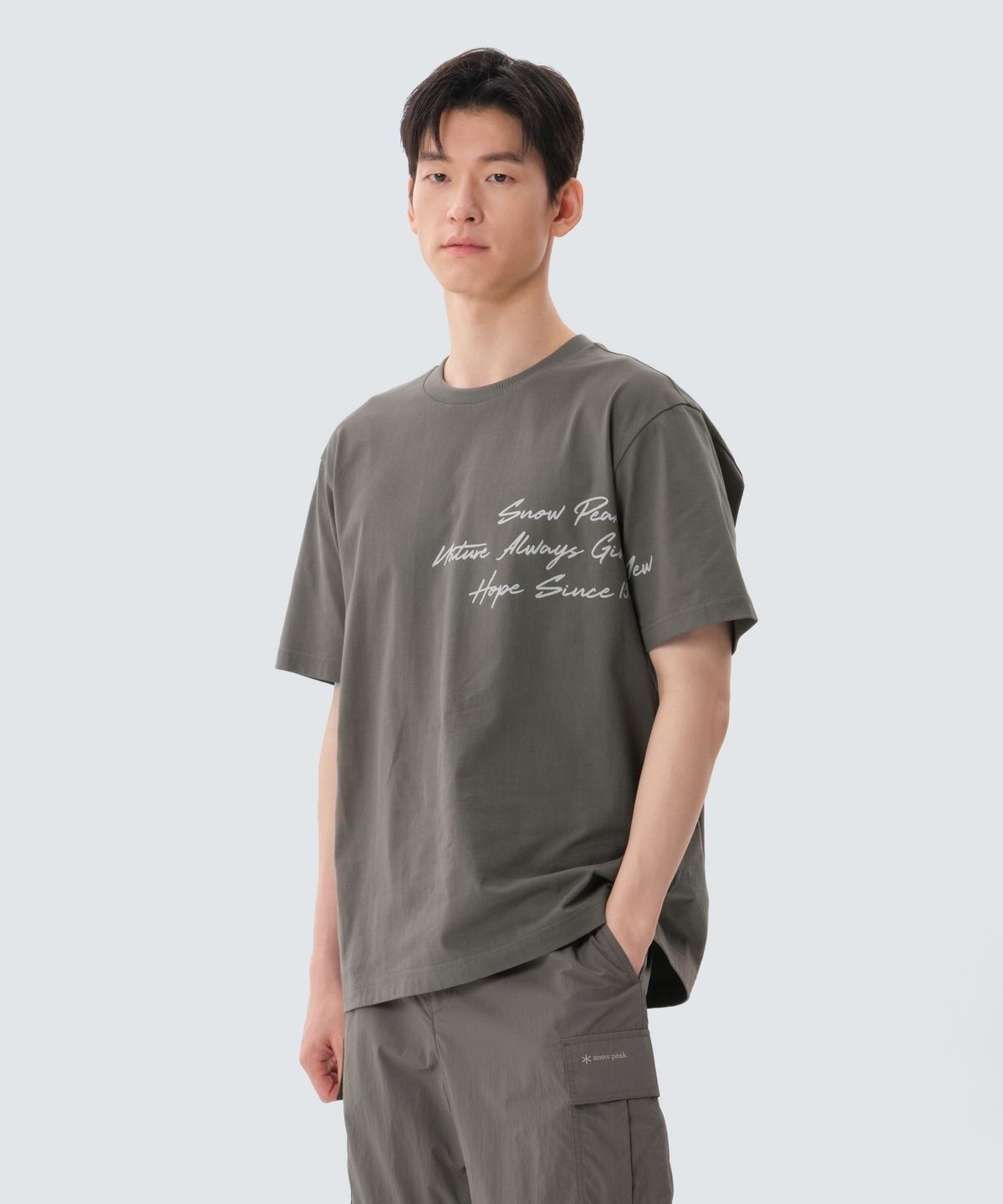 【代購】 Snow Peak 雪諾必克 Lettering 草寫 文字 圖案 短袖 短T S25MMFTS64