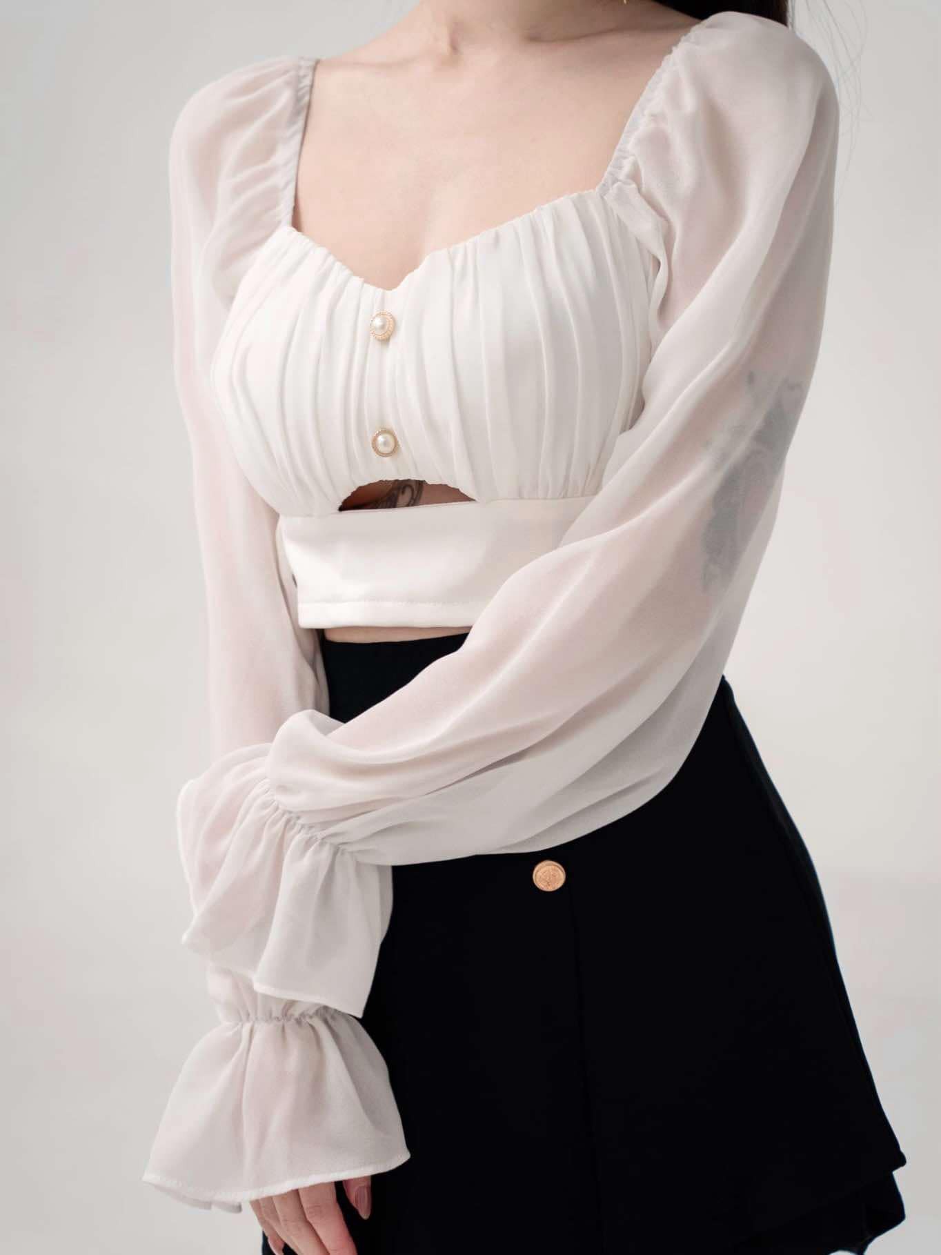 獨家訂製🤍珍珠雪紡抓皺鏤空上衣(白色S/M有罩杯）