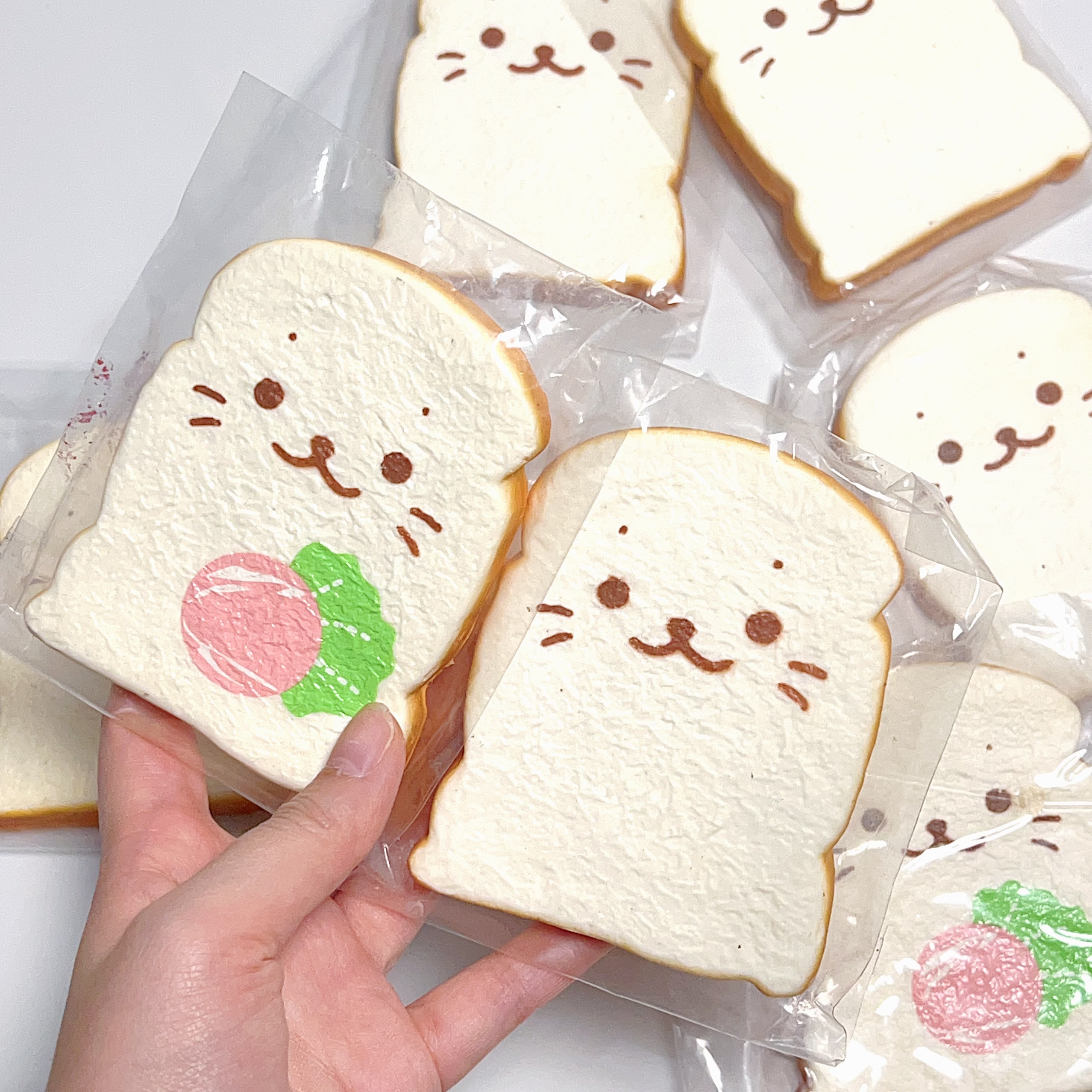 <Super sales‼️> Mother Garden Seal toast