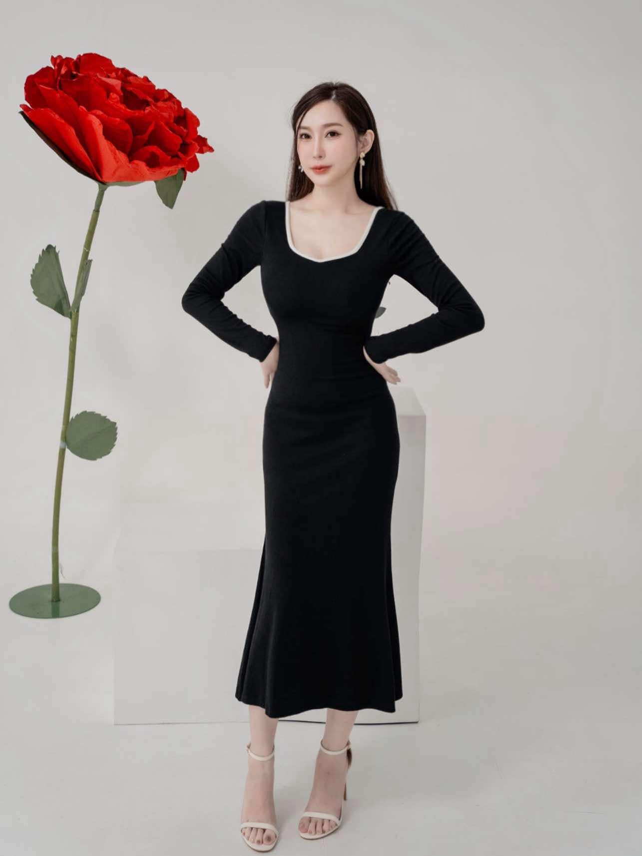 🤍後挖洞羅紋魚尾長洋裝（黑色均碼）