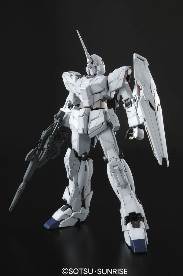[UC] MG 1/100 RX-0 UNICORN GUNDAM (OVA Ver.)