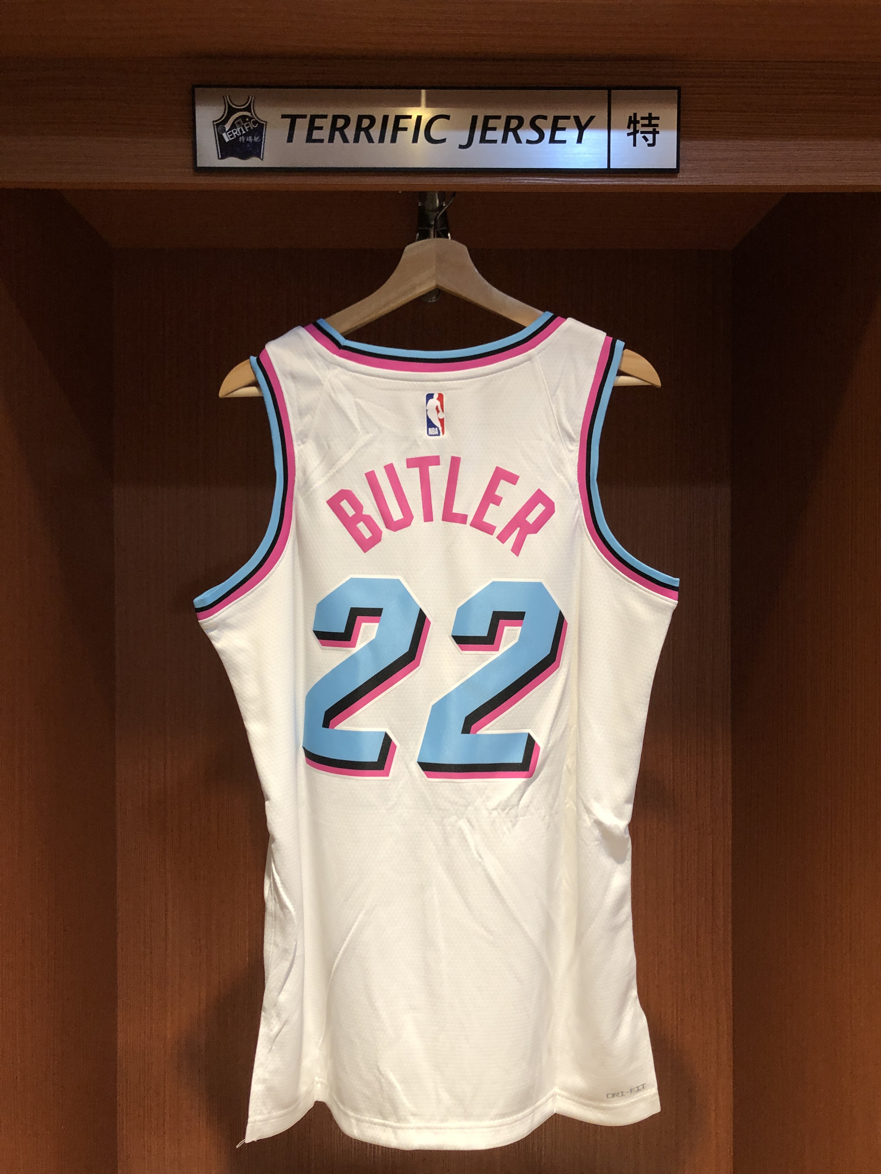NBA球衣 Jimmy Butler 邁阿密熱火城市 白南灣 City Nike Swingman 球迷版 熱轉印 全新