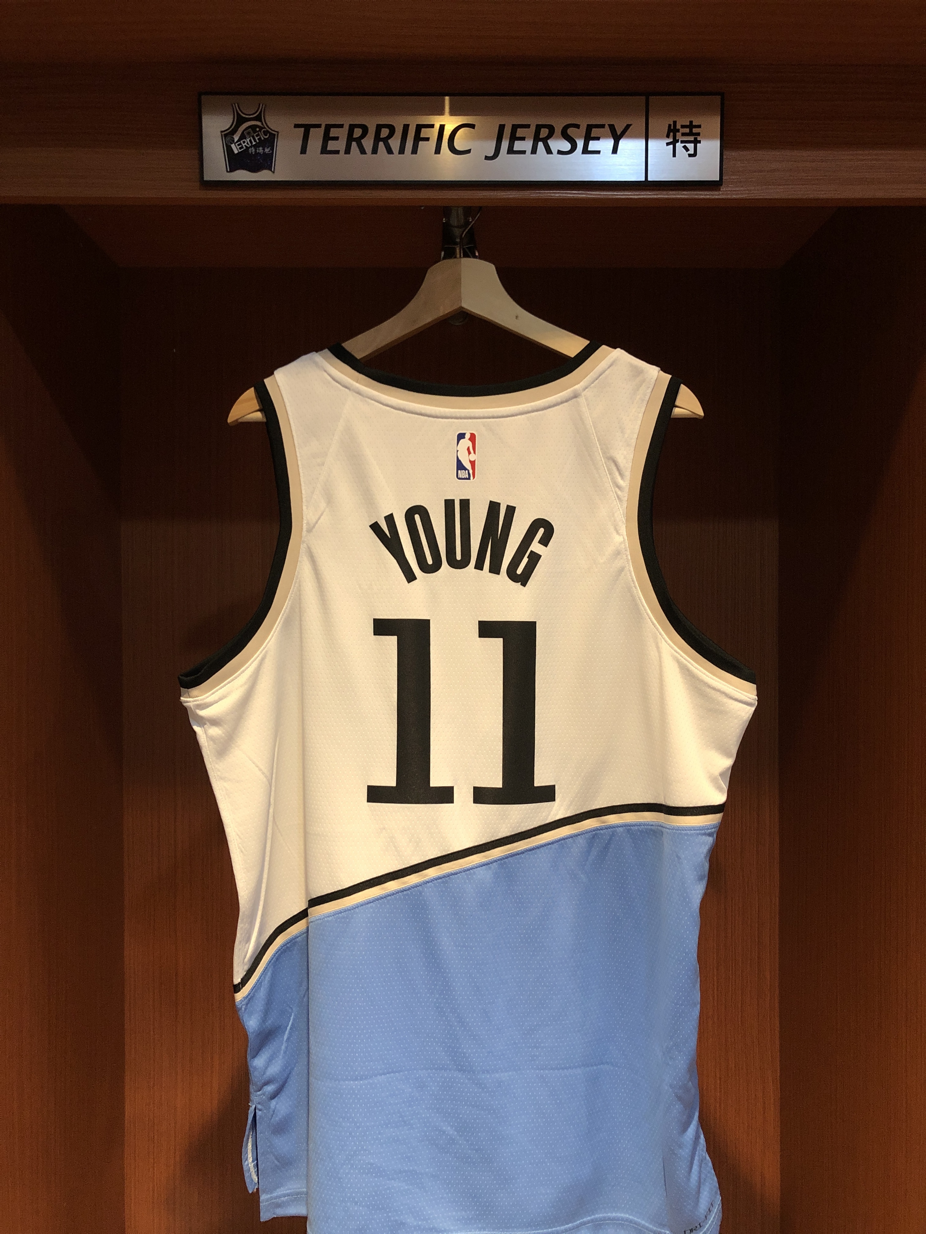 NBA球衣 Trae Young 亞特蘭大老鷹城市 City Nike Swingman 球迷版 熱轉印 含贊助商標 全新