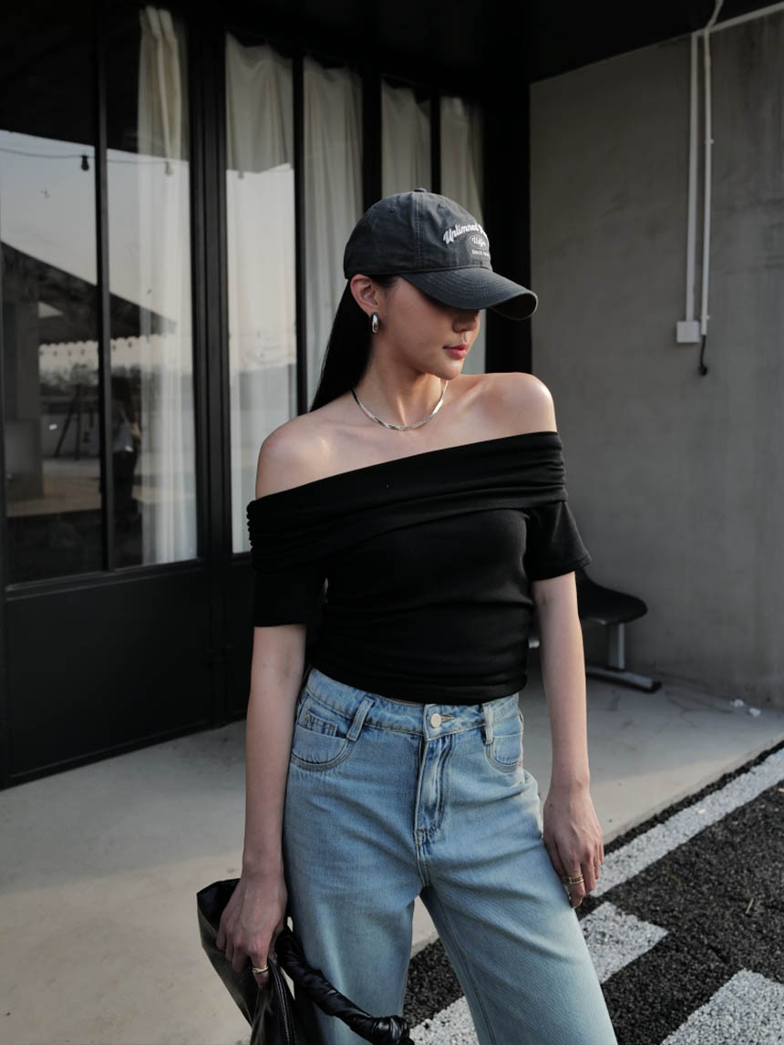 翻領一字領側抓皺短袖上衣*3色