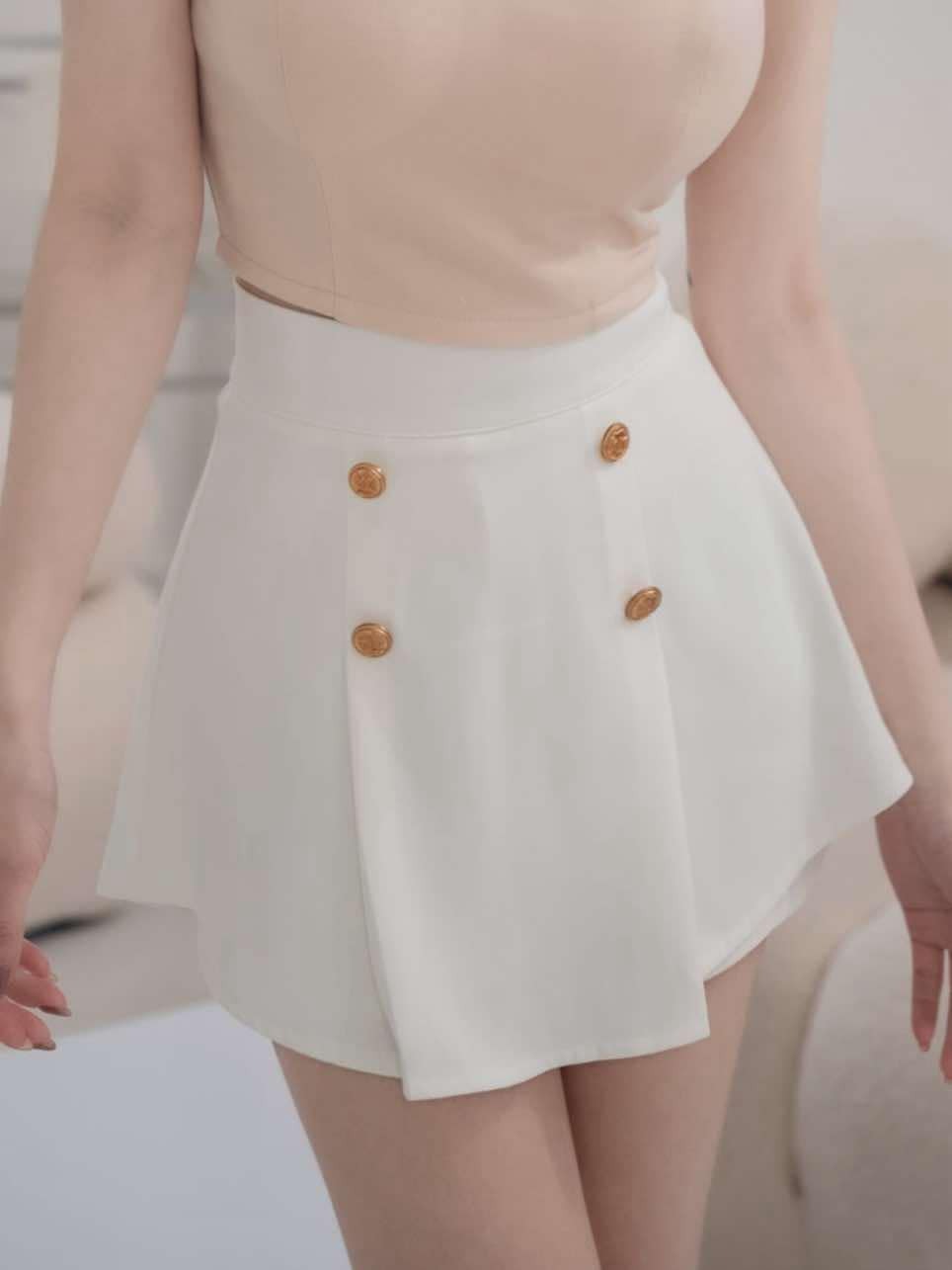 🤍甜美四釦梯形荷葉褲裙（白色S/M）