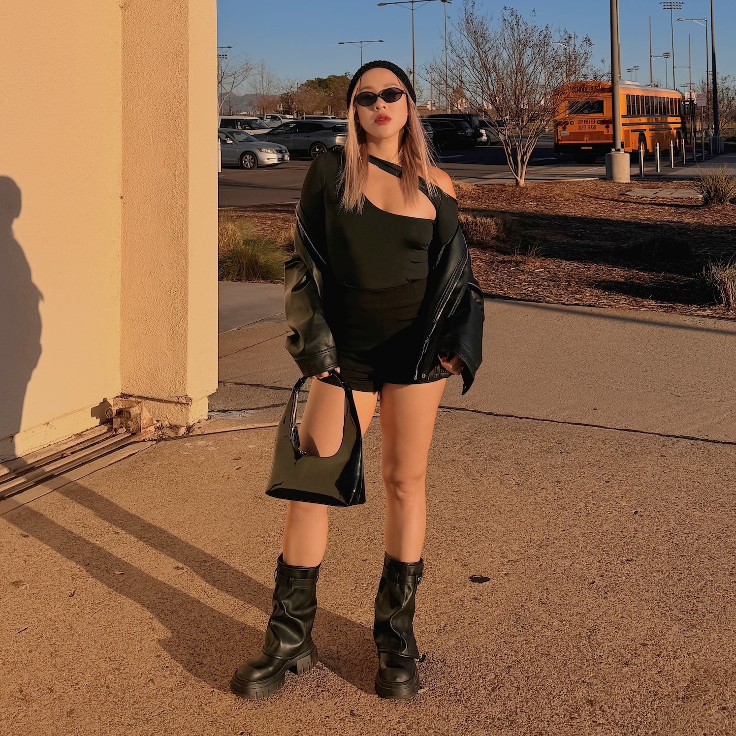 不規則拼接斜肩Bodysuit