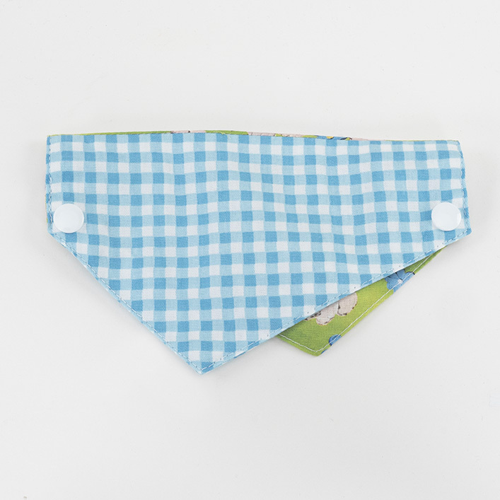 Double - sided Bandana ( Green 3D Flower)