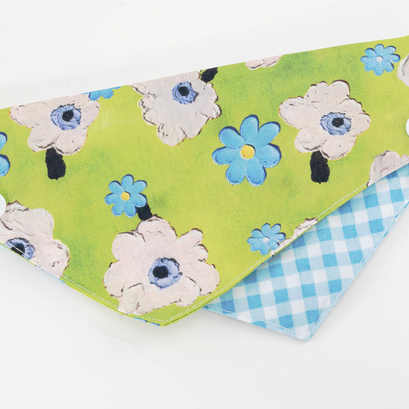 Double - sided Bandana ( Green 3D Flower)