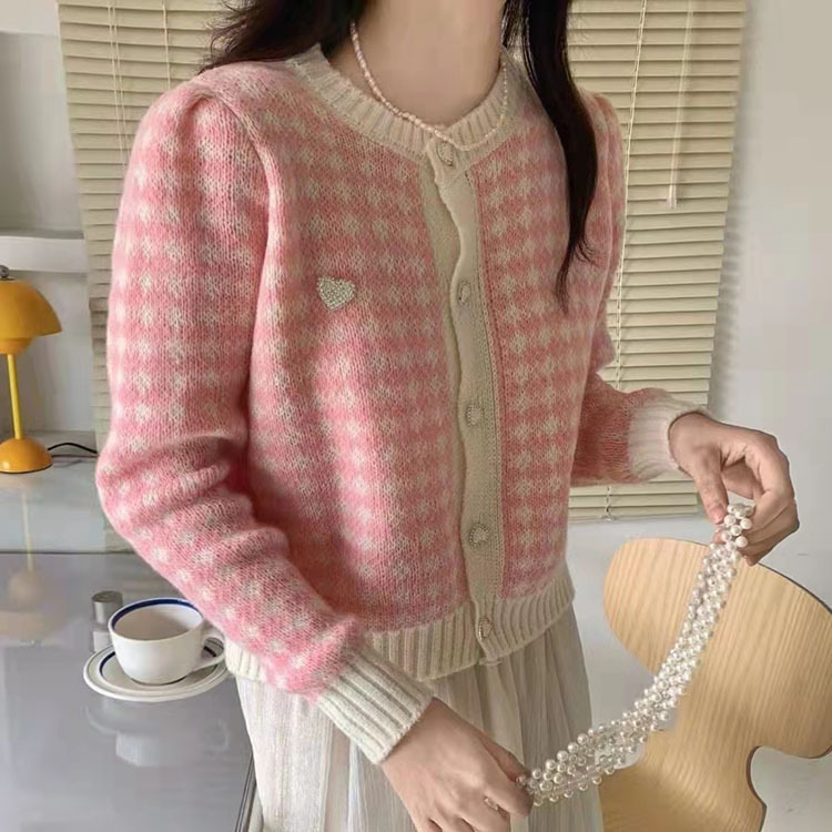 Chic Plaid Pattern Knitted Cardigan