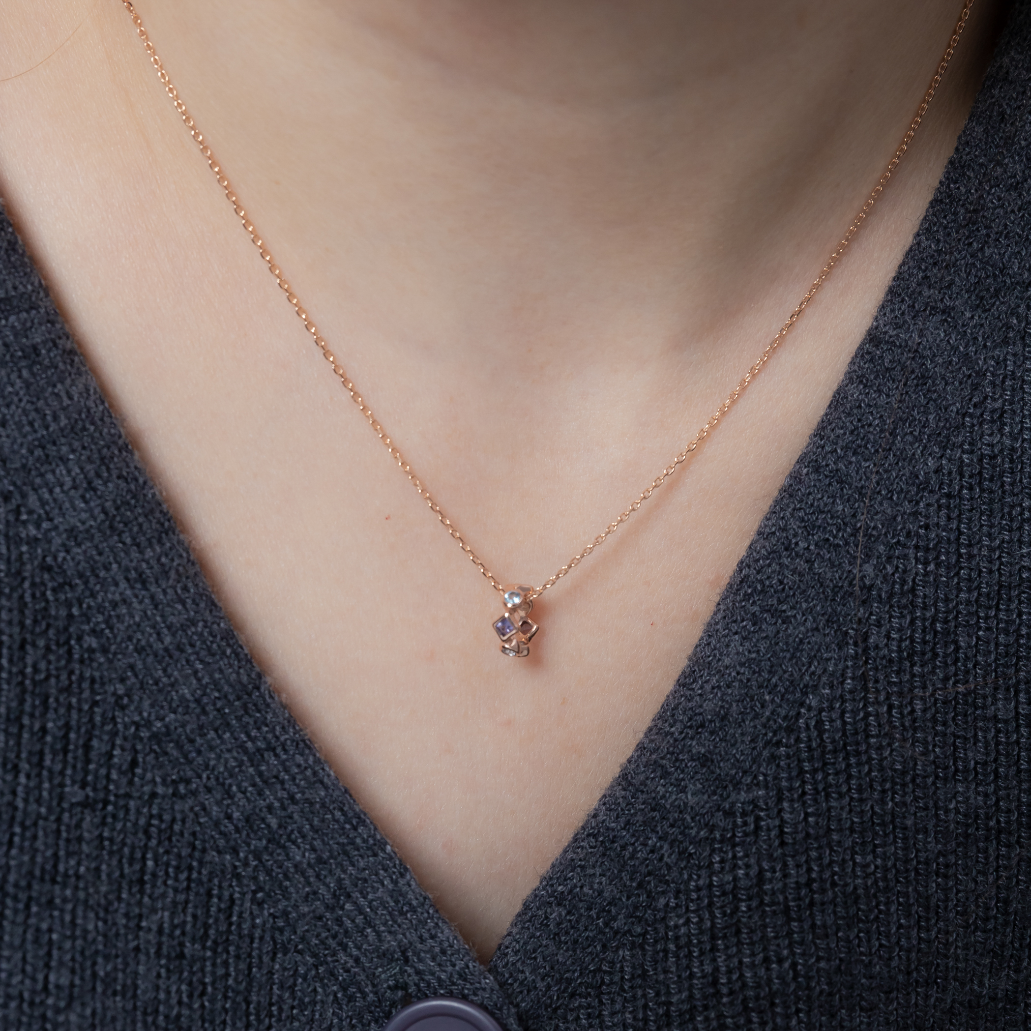 整圈圓菱托帕菫青石圈圈串飾