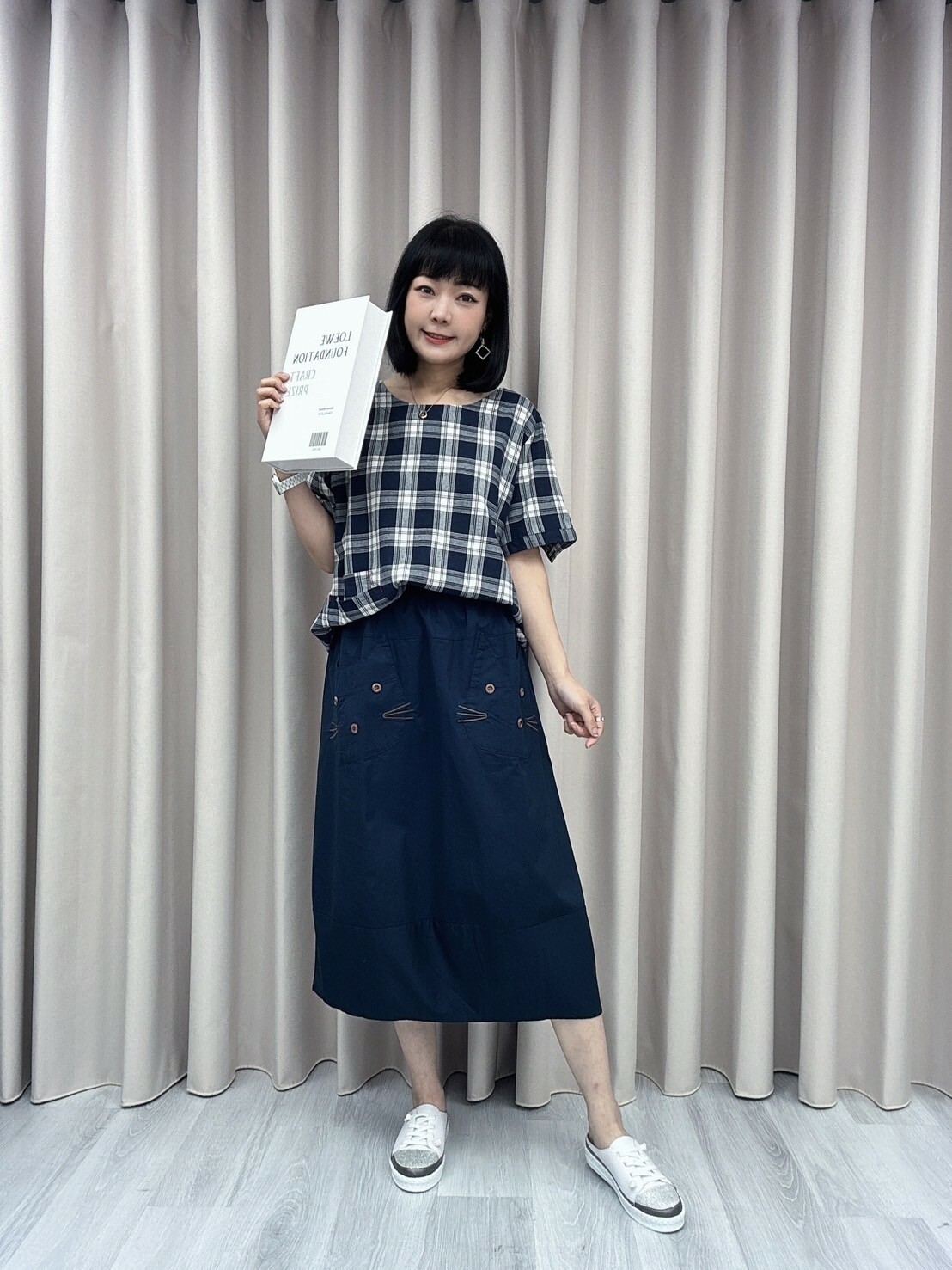 日系貓咪刺繡裙