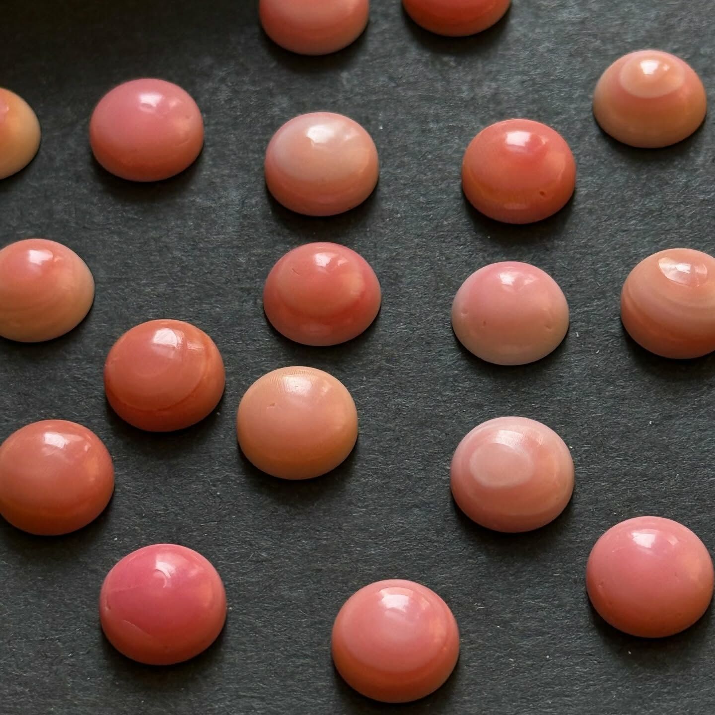 [原石] 女王貝 水晶蛋面