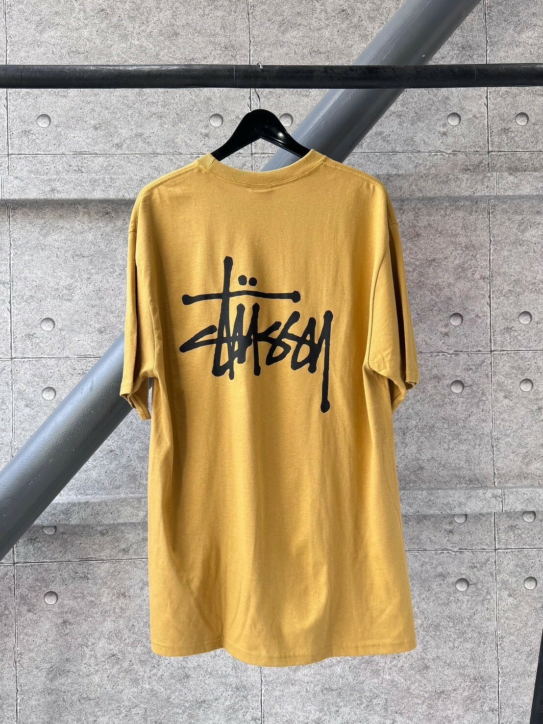STUSSY 缺貨款 正背面字體Logo 芥末黃短袖 T