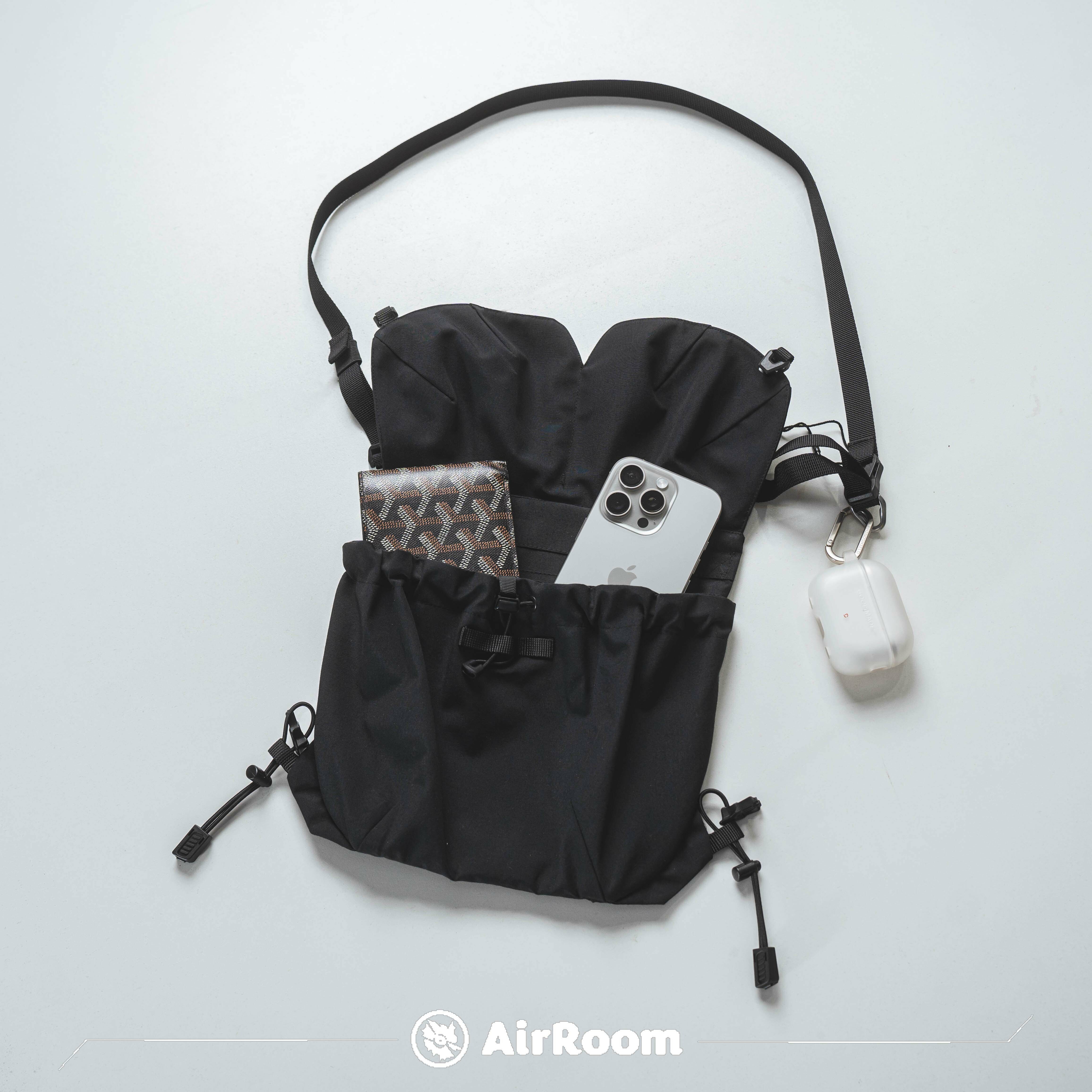 2024AW oqLiq ELYTRON BAG 機能 側背包 現貨 24AA03