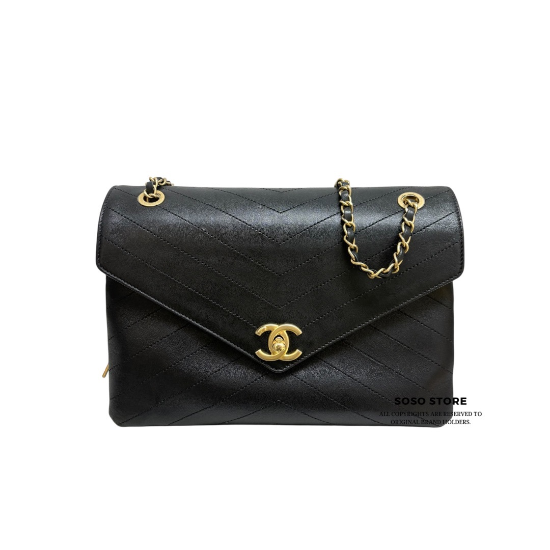 Chanel Chevron Flap Bag - Black / Ghw