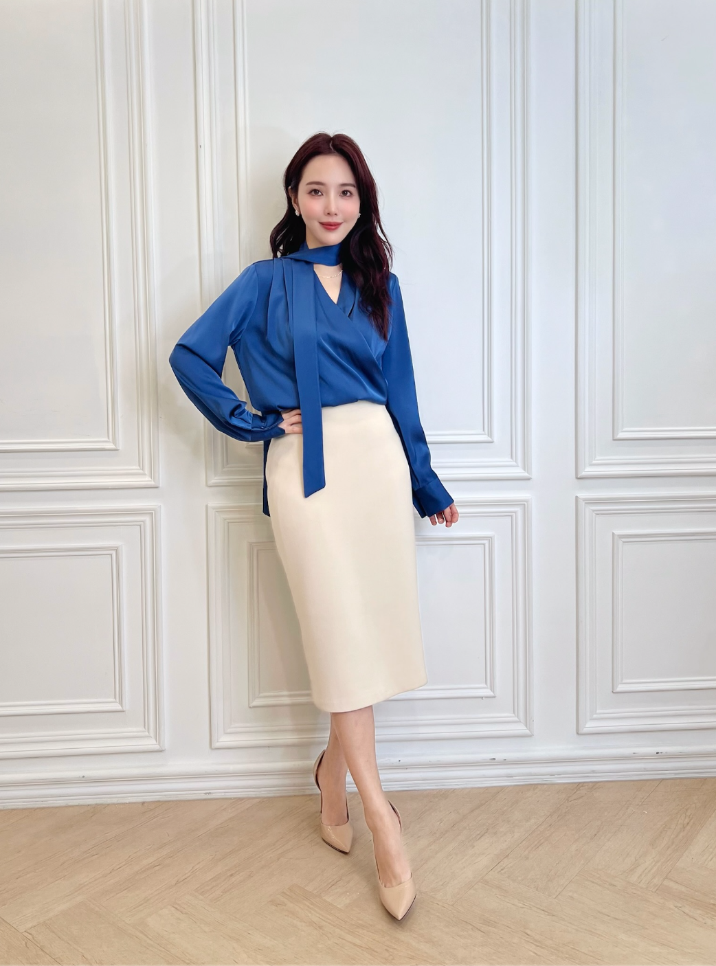 (職場必備)絲滑光澤領巾上衣