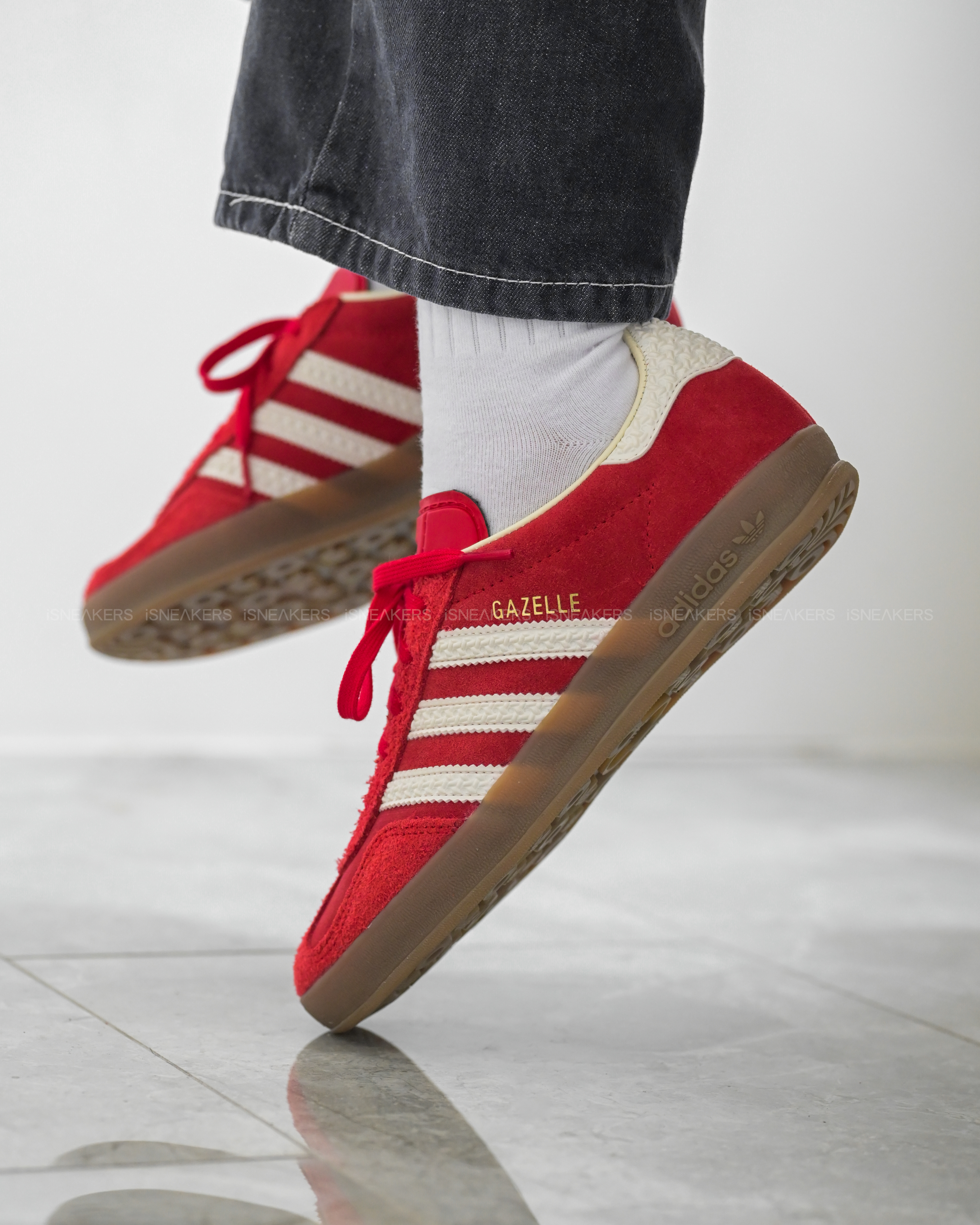 iSNEAKERS｜adidas Gazelle Indoor "Better Scarlet Off White Gum" 白紅浮雕 IF1808