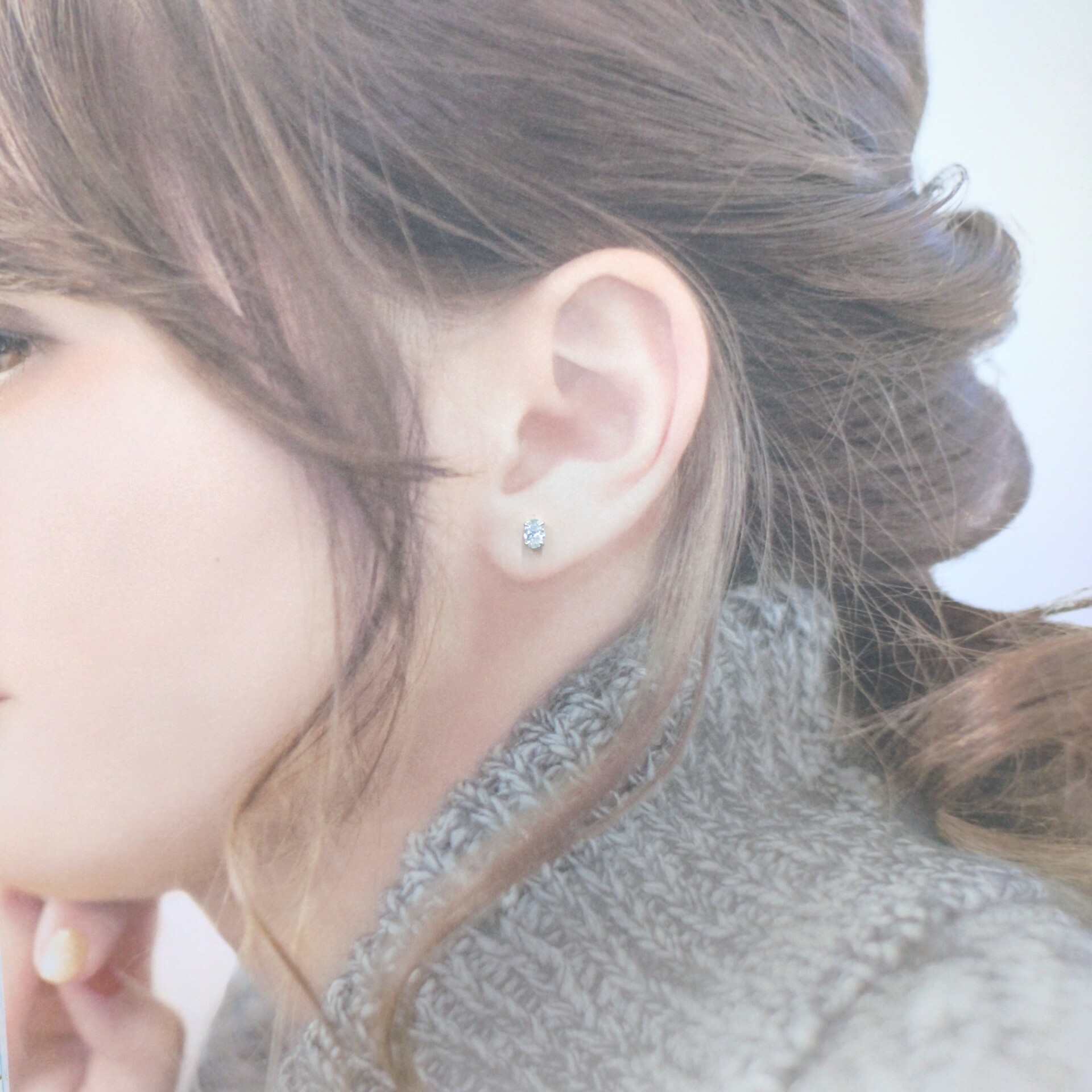 全新18K白金【主石60份蛋形鑽石】耳環