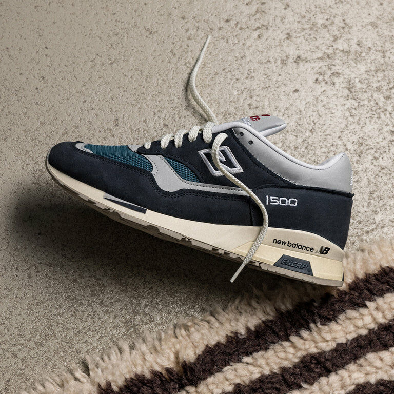 早い者勝ち!!! New Balance ◆ Made in UK U1500WSB New Balance's Latest 14-Sneaker Made-in-UK Collection Leans
