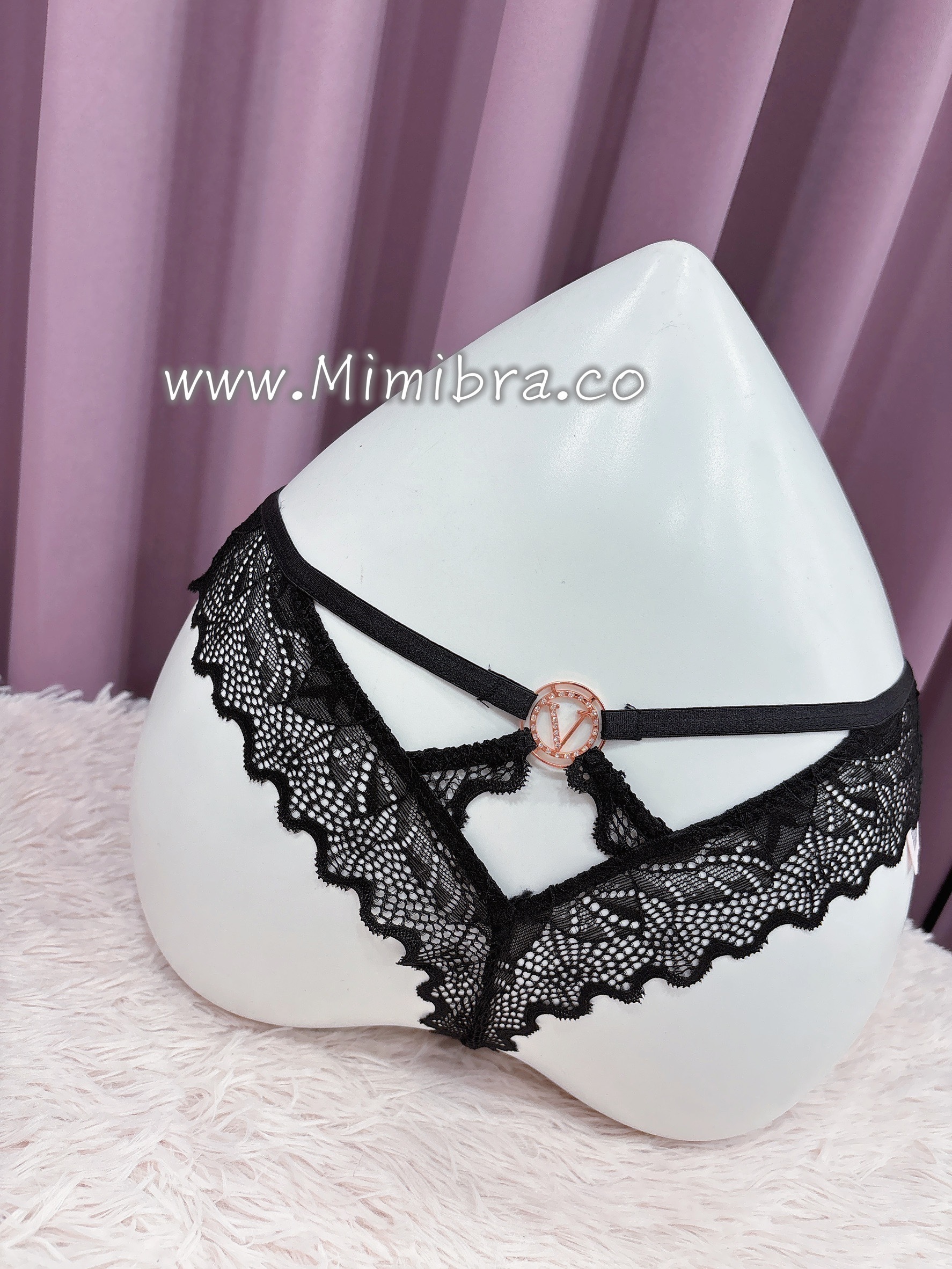 V閃鑽蕾絲邊小丁