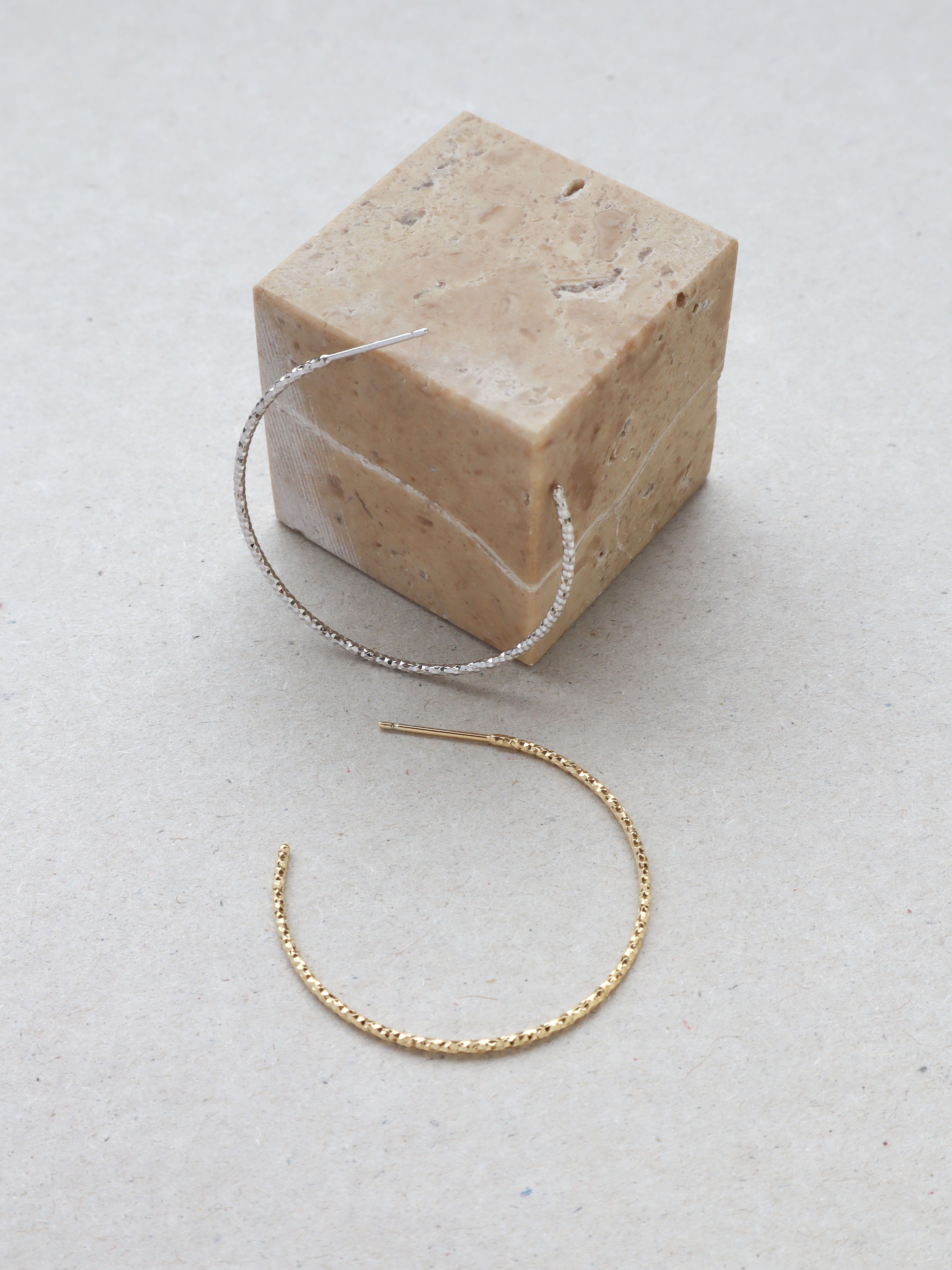 Silver/閃銀系列-波紋半圓耳環(中)