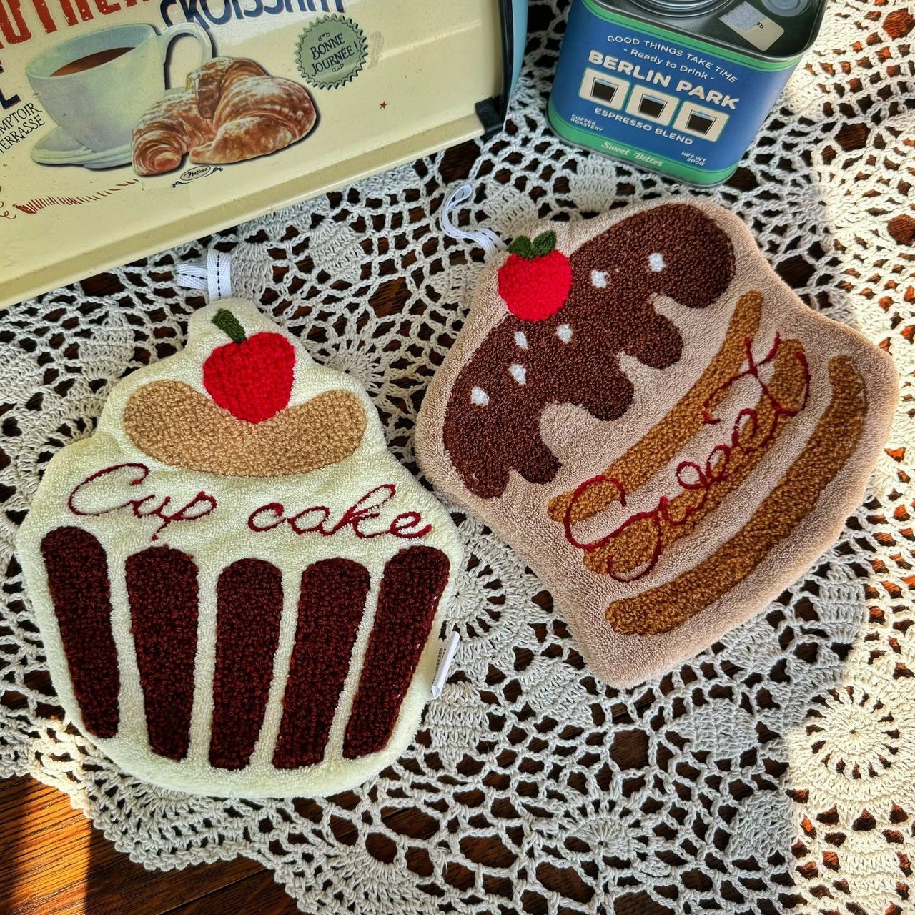 Dessert Collection Hand Towel