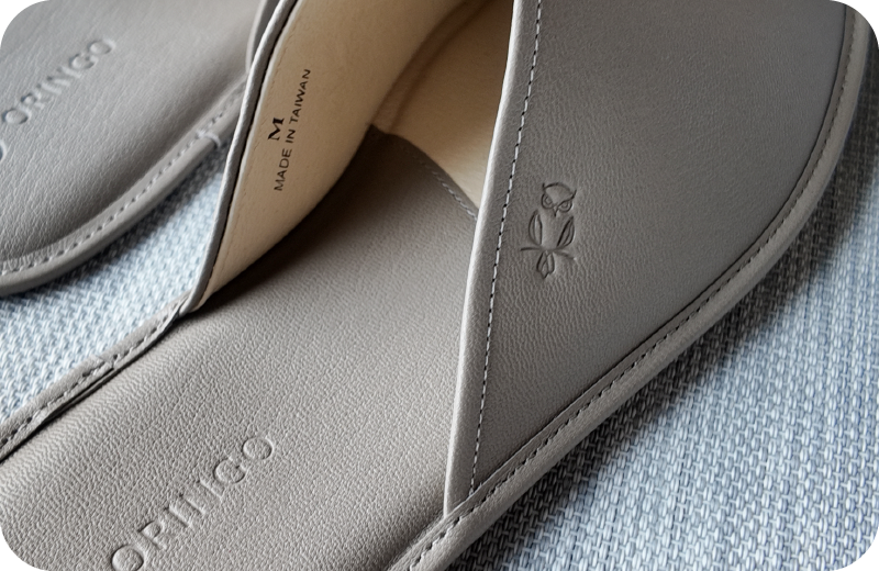 蠟感牛皮面料，勾勒細節之美