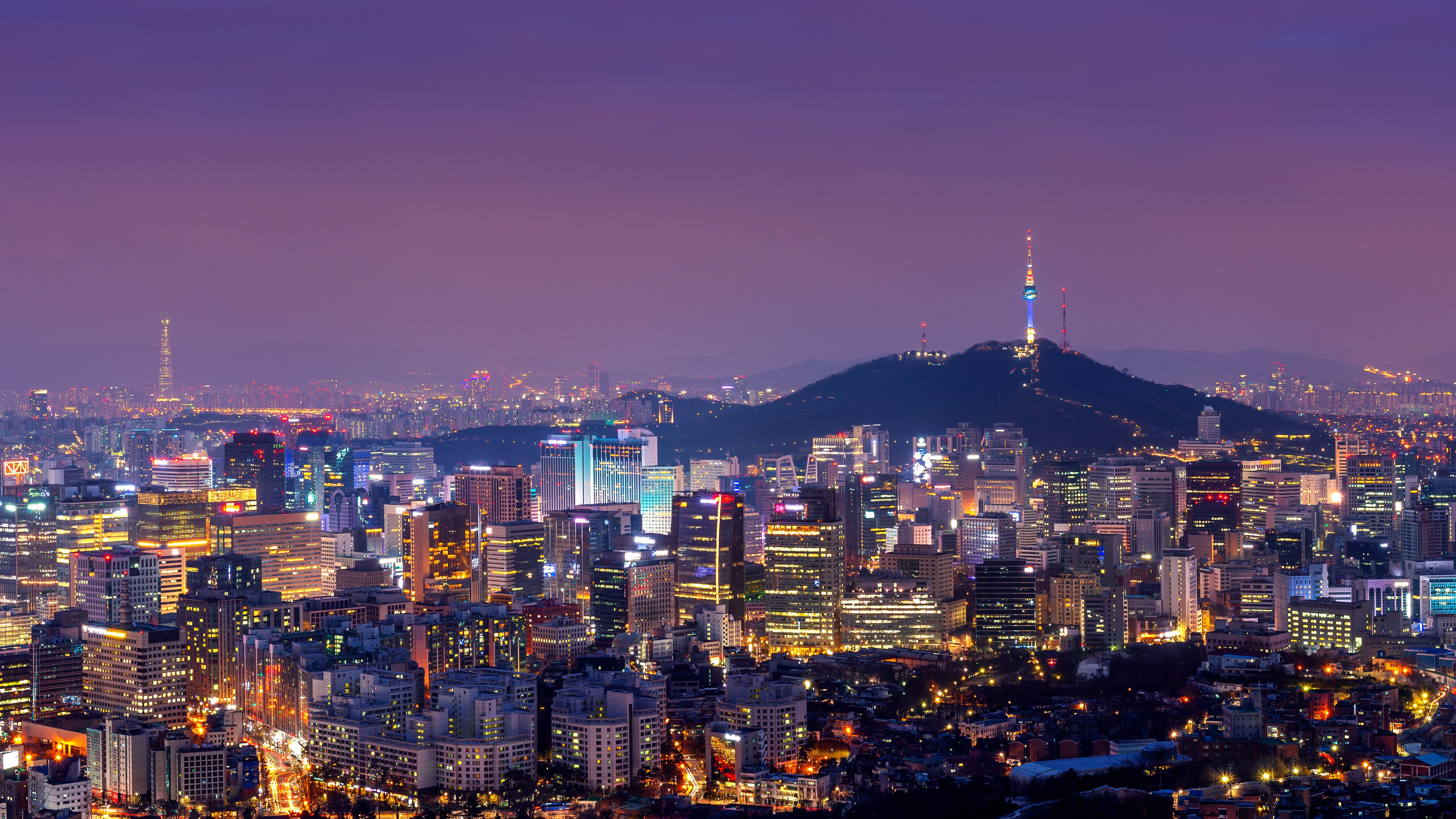 K-Fashion Seoul  – Hanbok Experience, Jjimjilbang, K-Drama Hotspots & Lotte World