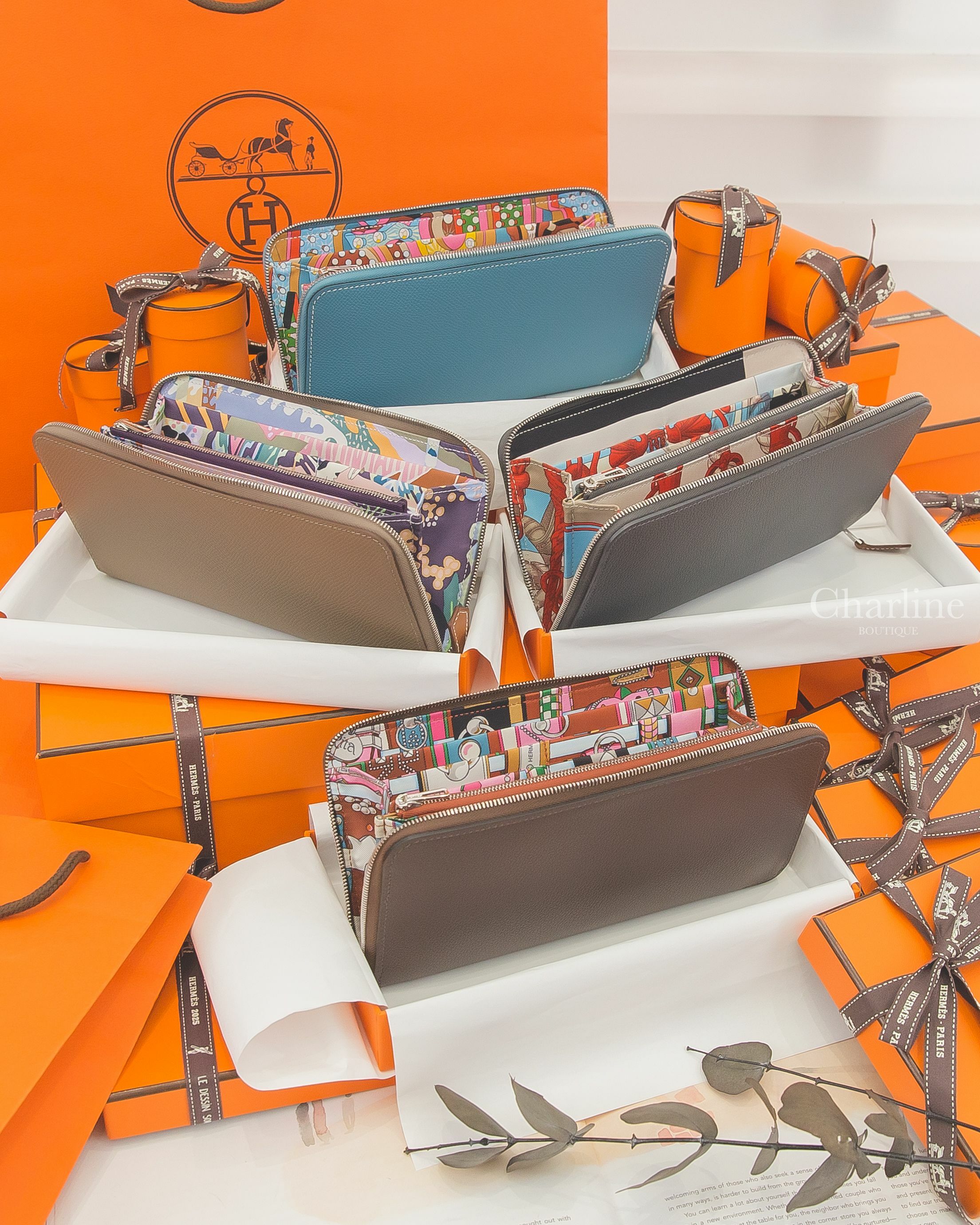 Hermès Silk'in Wallet 大象灰絲巾長夾,Silk'in Wallet 新丹寧藍絲巾長夾,Silk'in Wallet 石板灰絲巾長夾,Silk'in Wallet 摩卡色絲巾長夾-Charline Boutique 精品代購