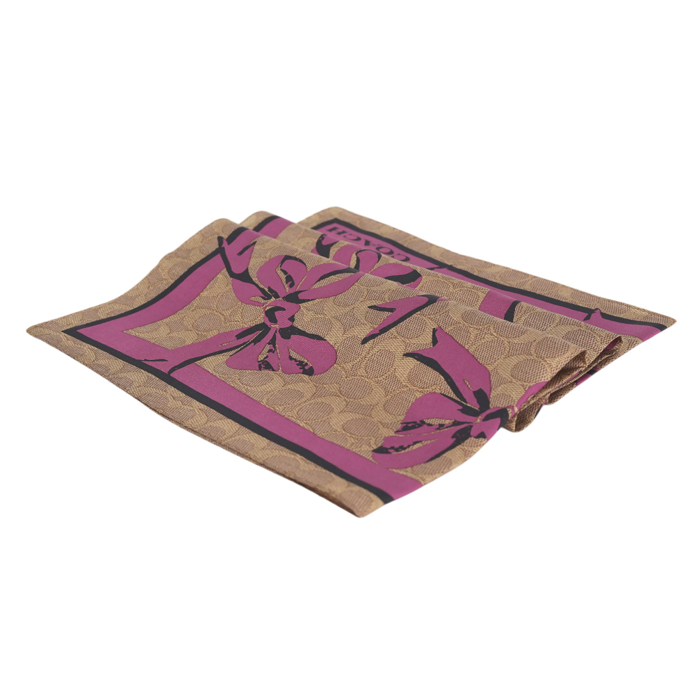 【COACH】滿版CC Logo 及蝴蝶結圖案真絲方巾(棕褐色/粉色)