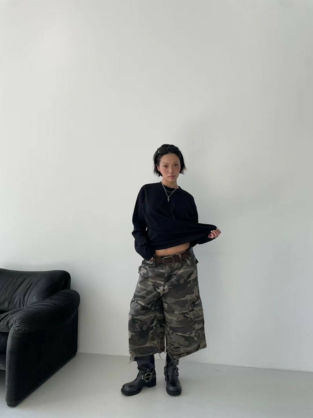 KOREA 迷彩 水洗 破洞 下鬚 短褲 #工裝褲