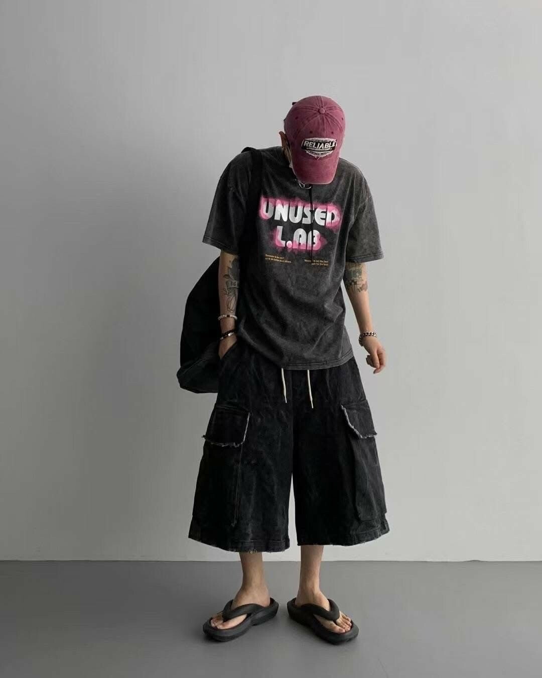 UNUSED  毛邊 設計感 大口袋 牛仔 短褲 #工裝褲