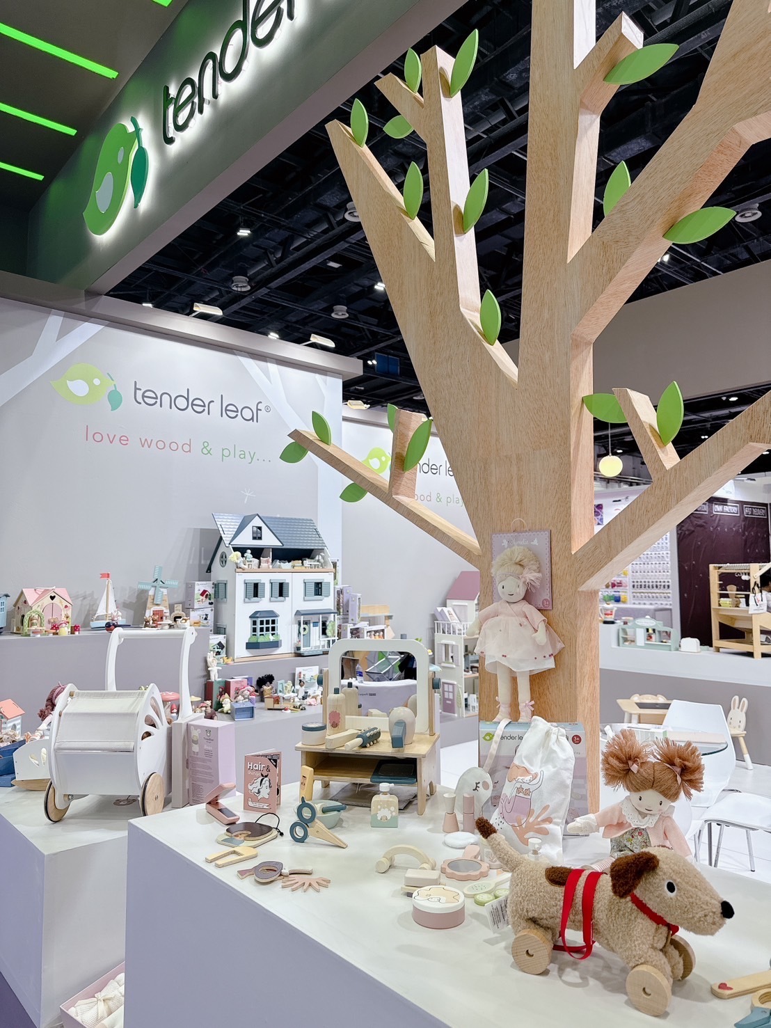 Tender Leaf 木製玩具至中東杜拜參加2024年禮品及消費品展覽會