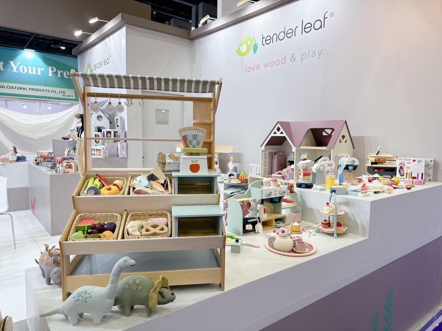 Tender Leaf 木製玩具至中東杜拜參加2024年禮品及消費品展覽會